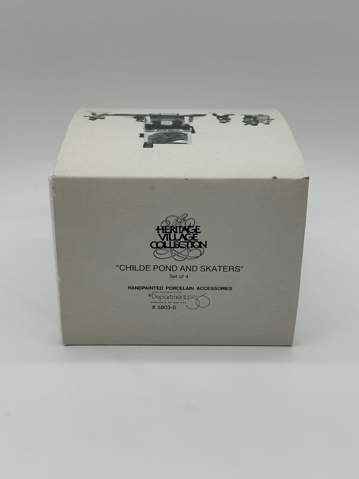 Department 56 - Childe Pond and Skaters - Dickens’ Village