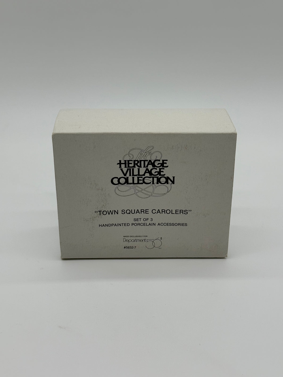 Department 56 - Town Square Carolers - Dickens’ Village