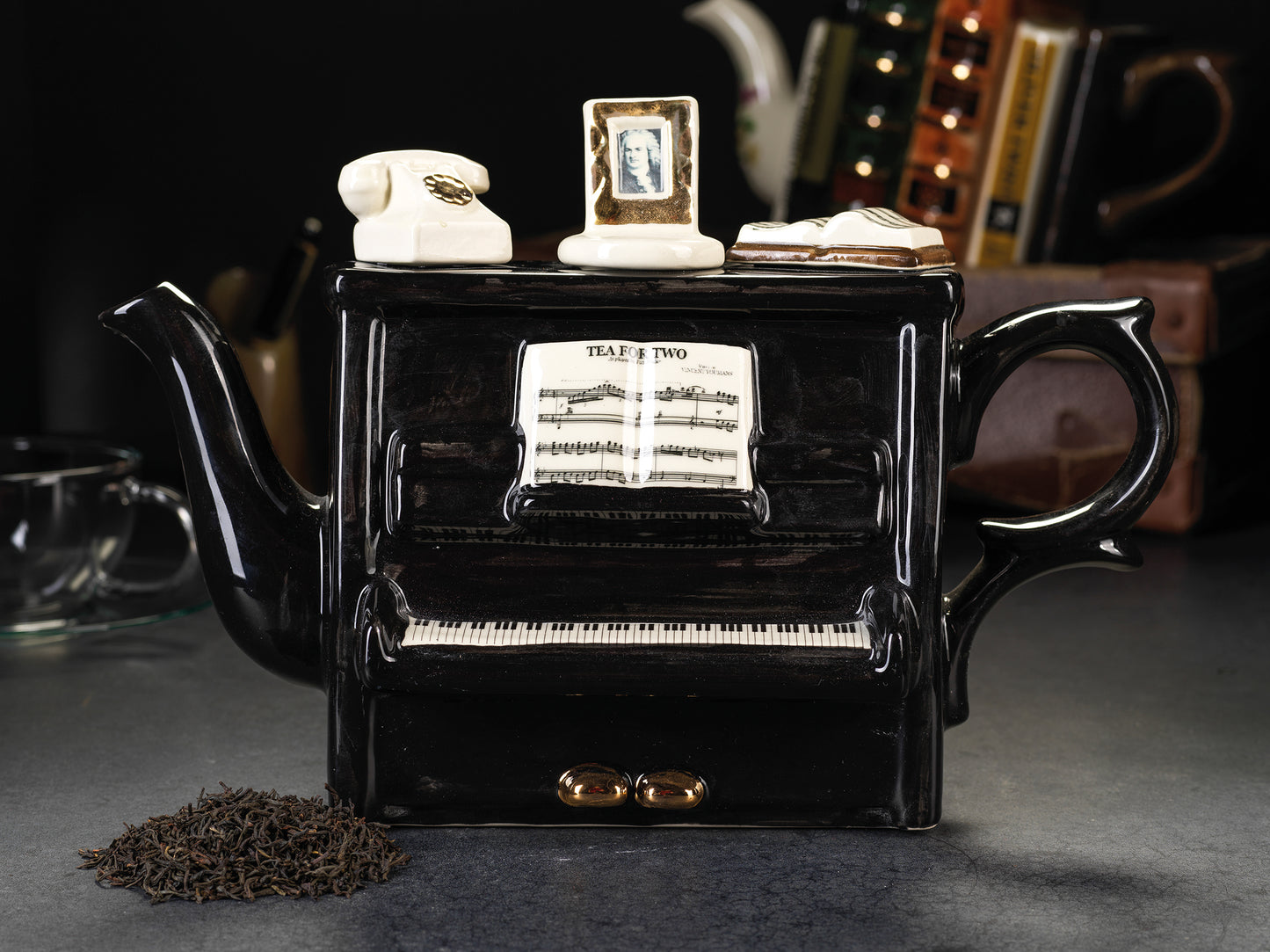 Carters of Suffolk - Piano (Black) - Handmade Teapot