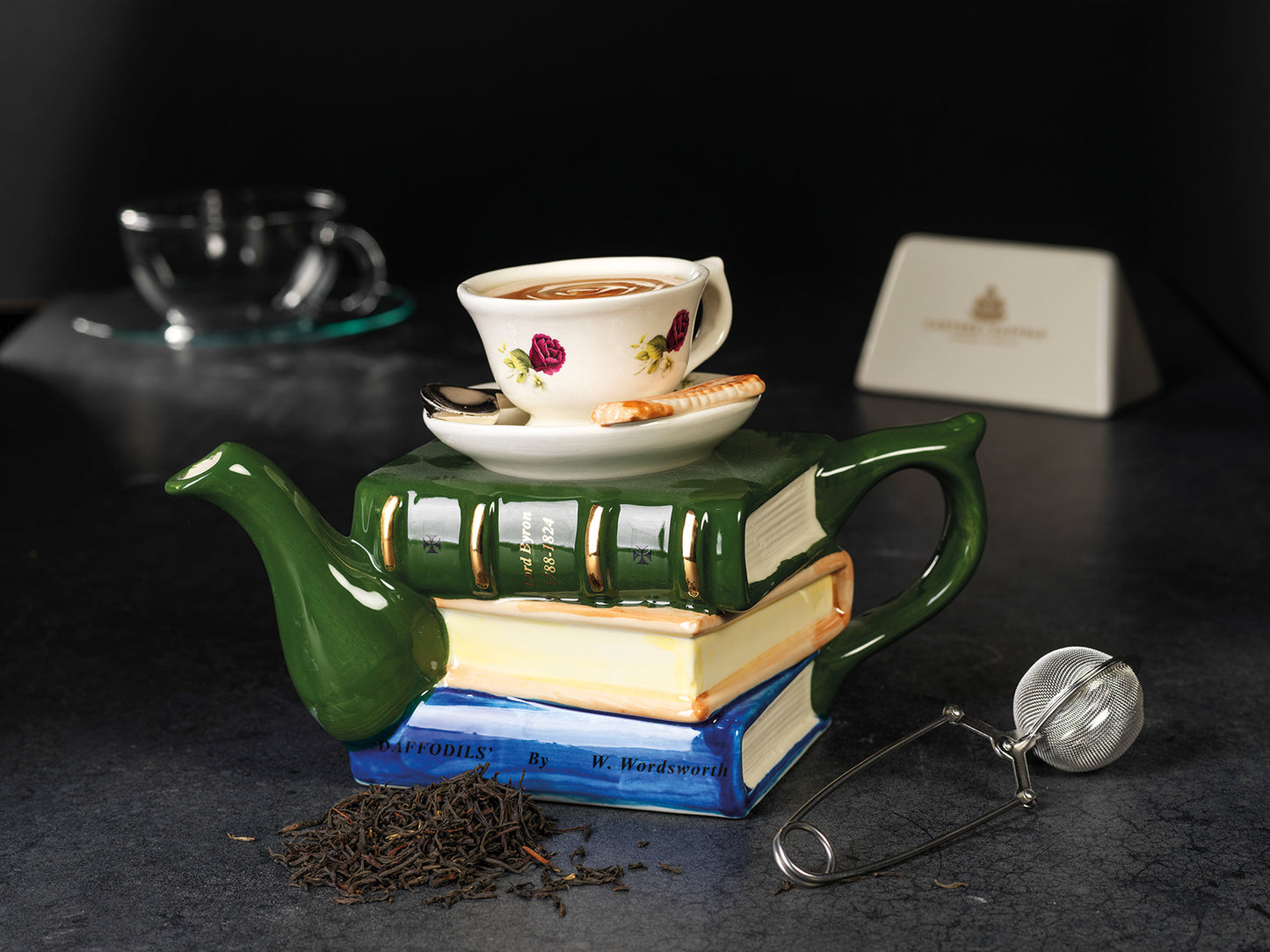 Carters of Suffolk - Books & Tea (Poetry) - Handmade Teapot