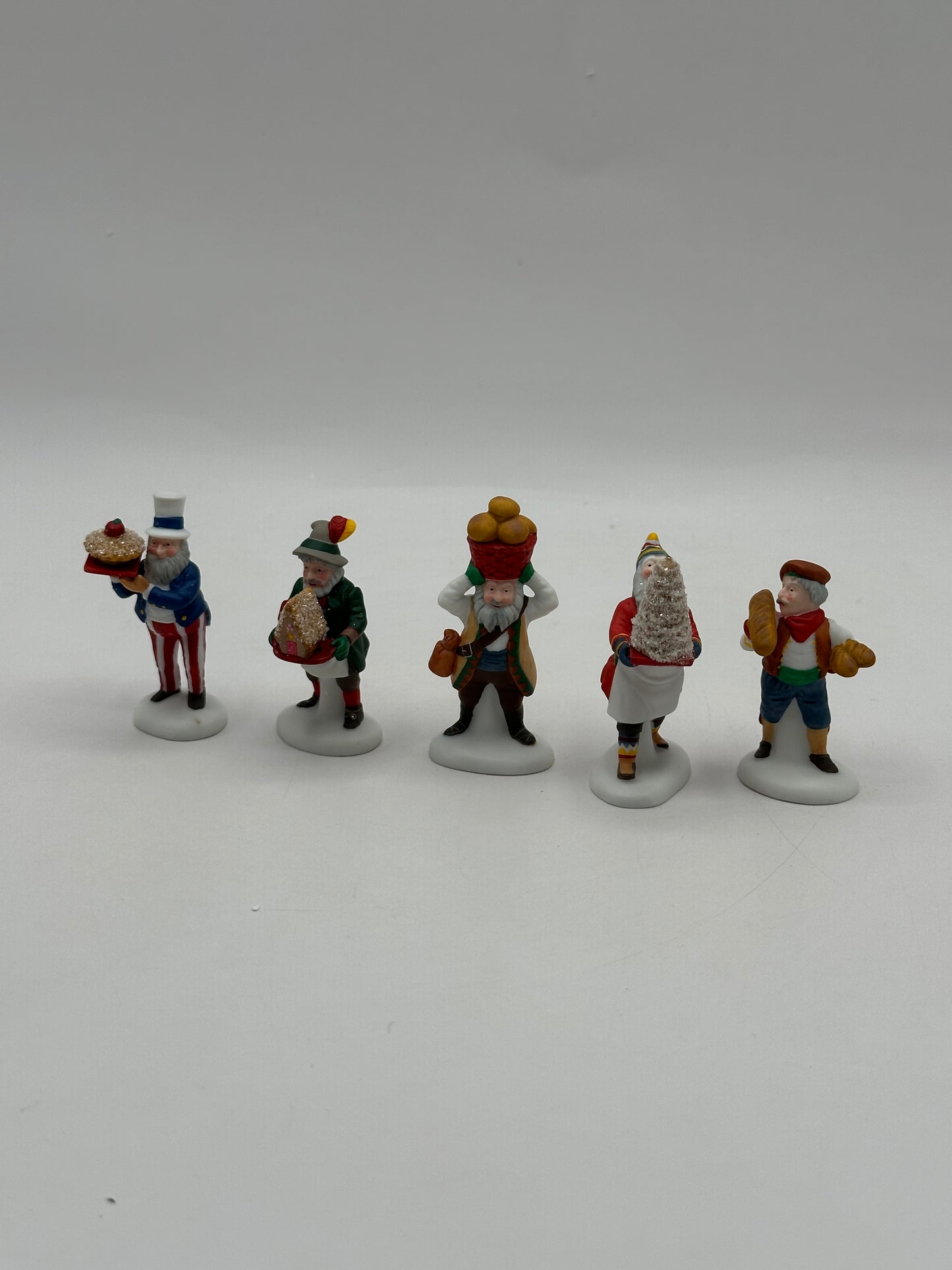 Department 56 - Early Rising Elves - North Pole Series