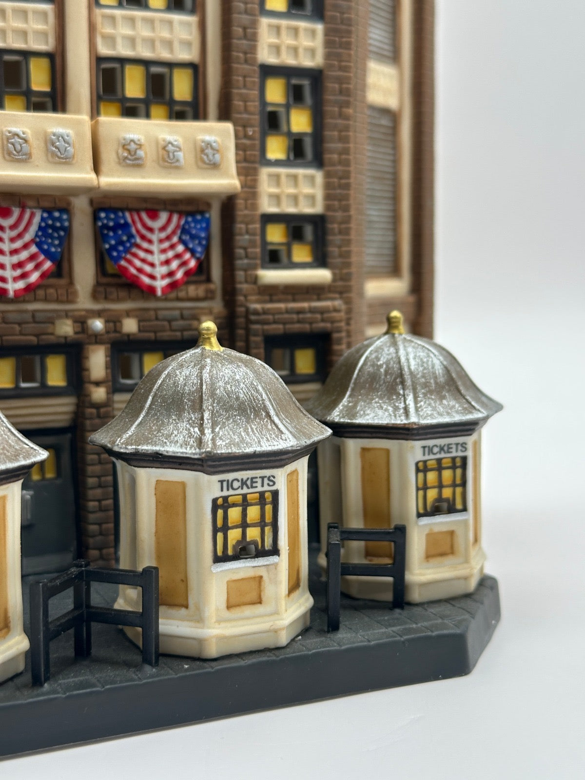 Department 56 - Yankee Stadium - Christmas in the City