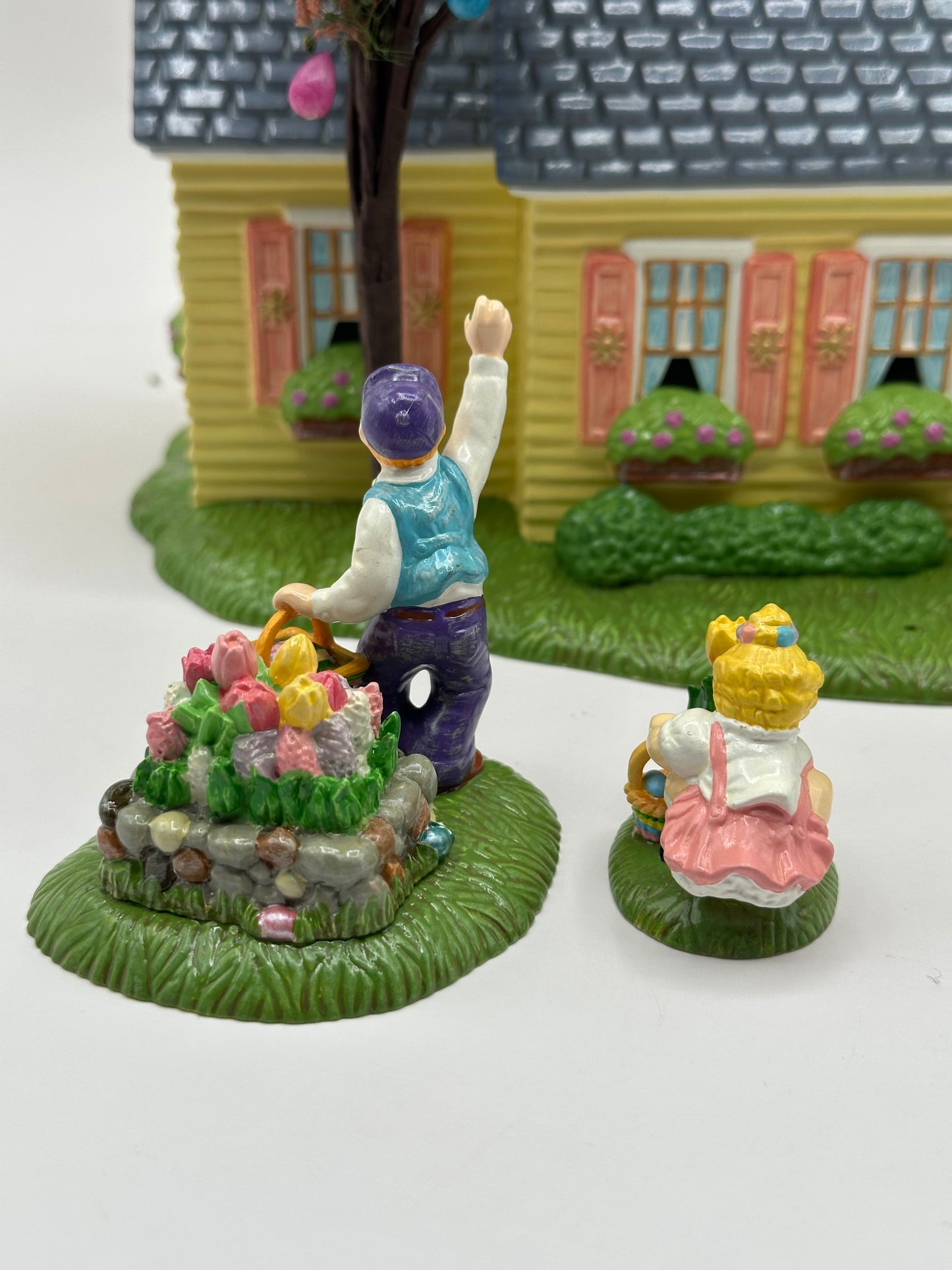 Dept 56 Original Snow Village Easter - Happy Easter House