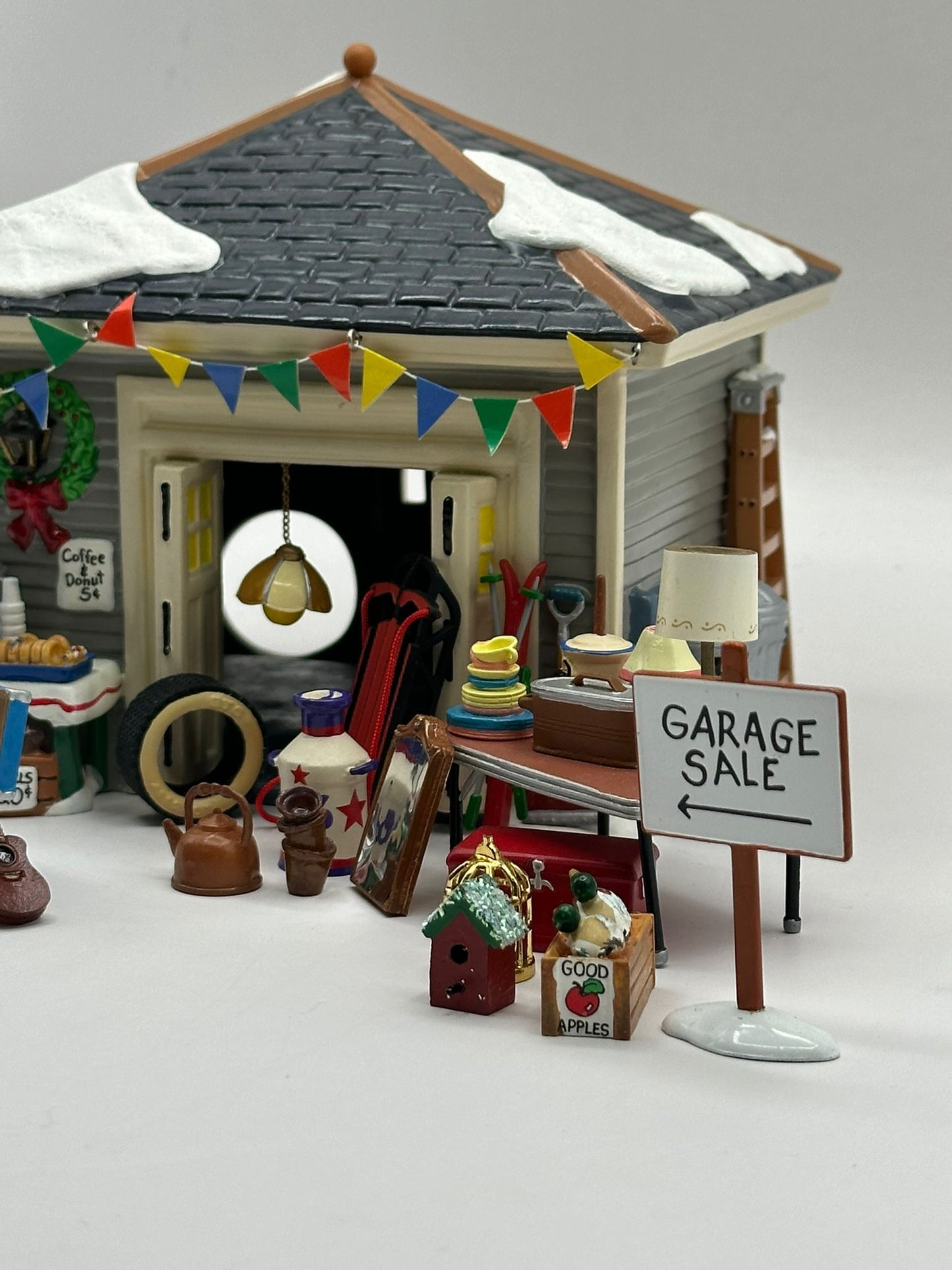 Department 56 - "...Another Man's Treasure" Garage - Original Snow Village