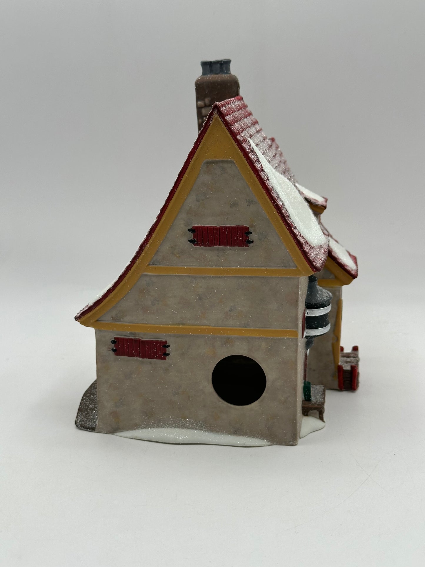 Department 56 - Popcorn & Cranberry House - North Pole Series