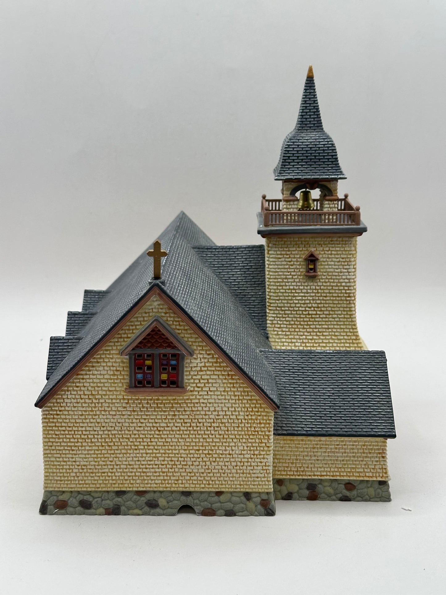 Department 56 - Chapel on the Hill - Seasons Bay