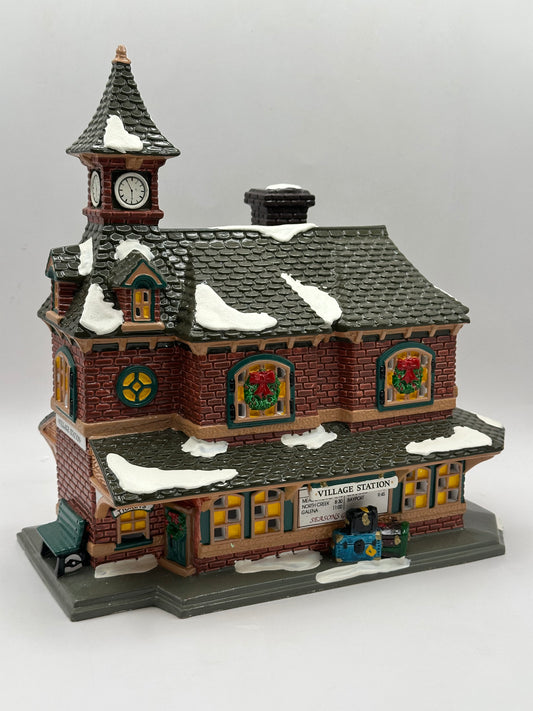 Department 56 - Village Station - Original Snow Village