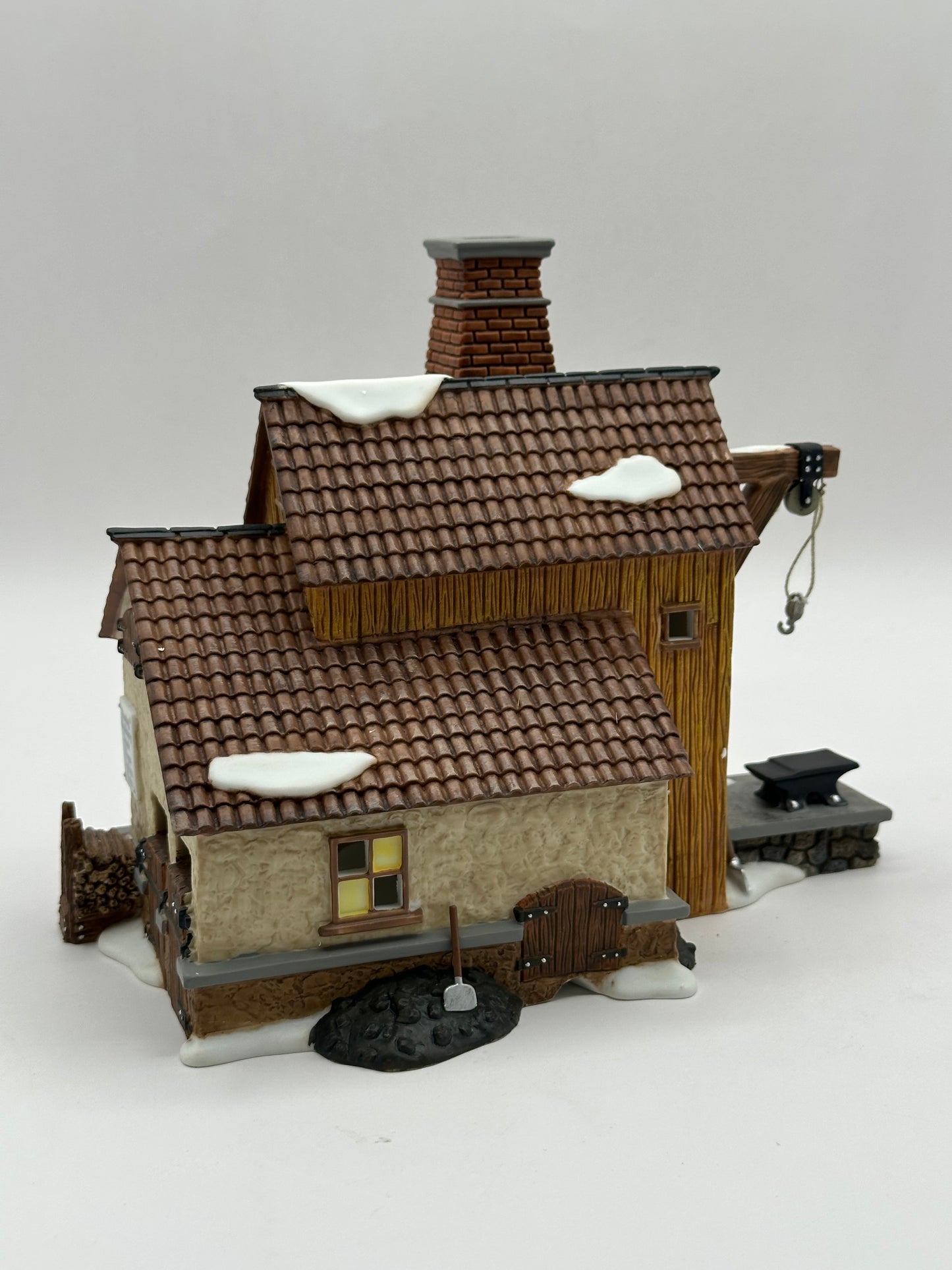 Department 56 - Chas. Hoyt Blacksmith - New England Village