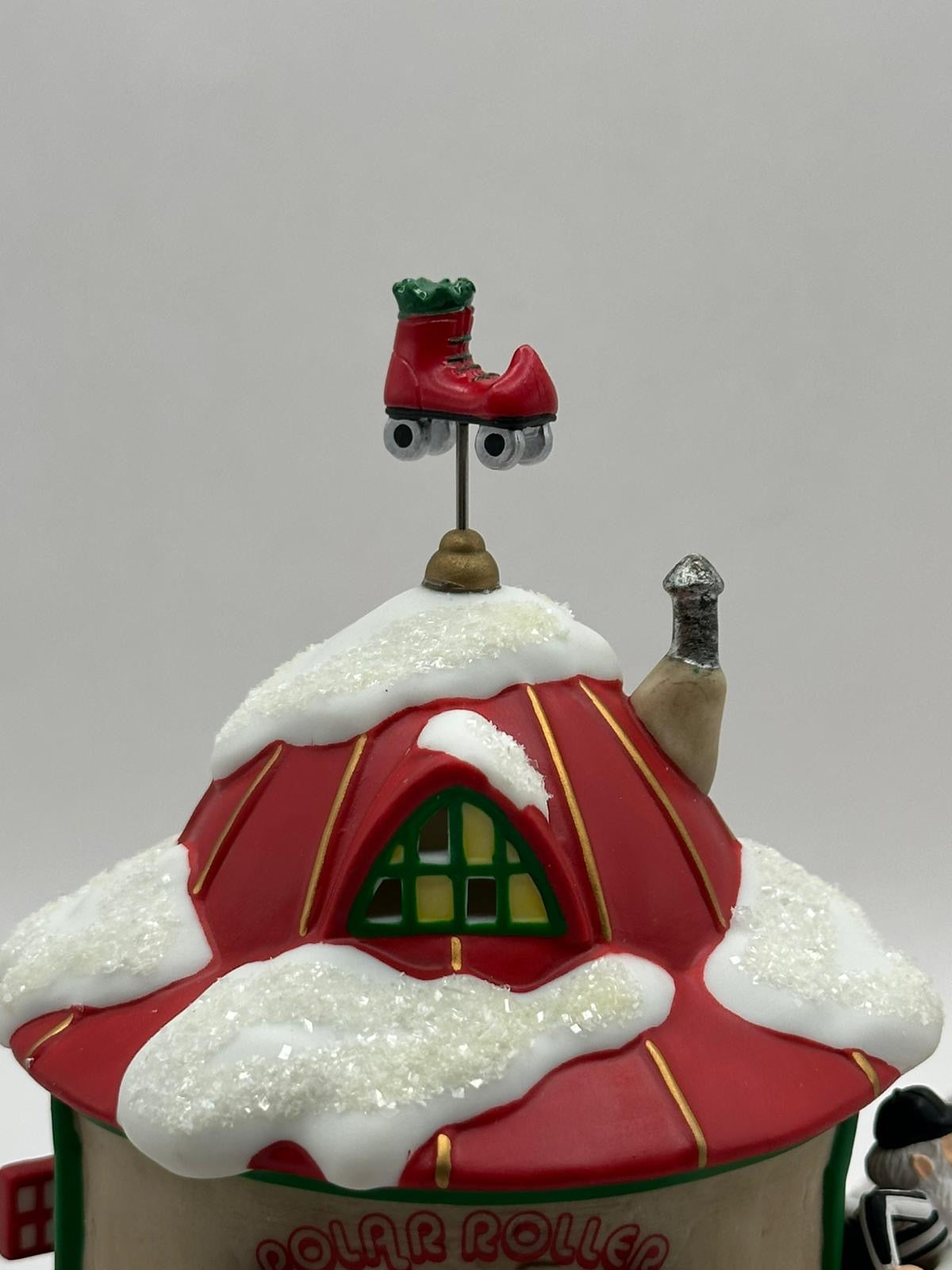 Department 56 - Polar Roller Rink - North Pole Series