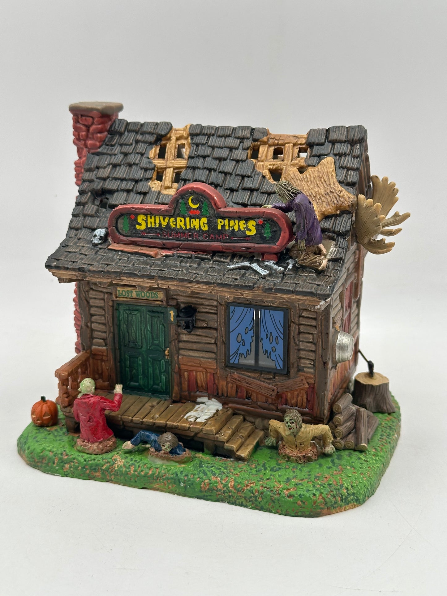 Lemax Spooky Town - Creepy Cabin
