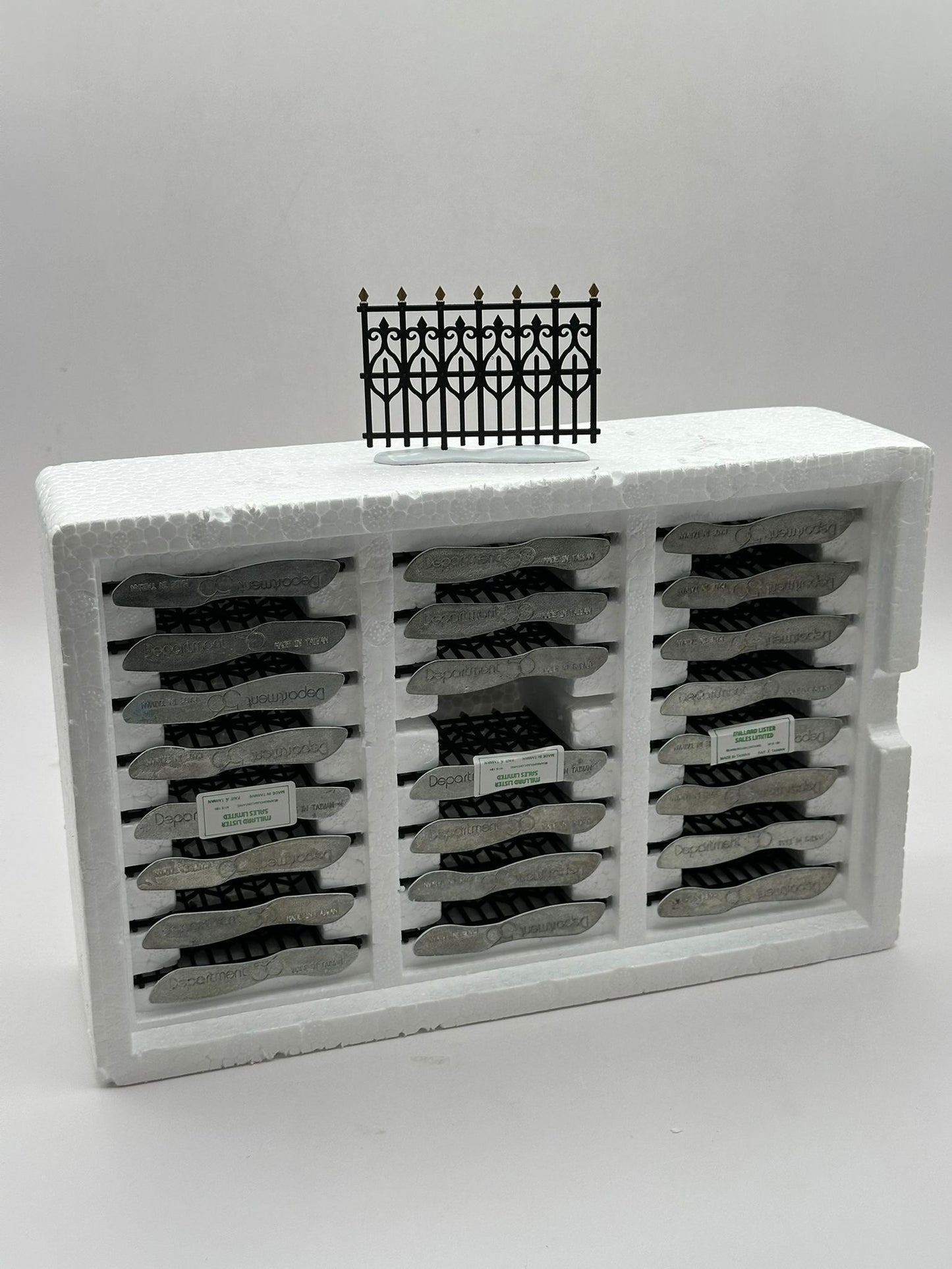 Department 56 - Victorian Wrought Iron Fence Extension - Village Accessories