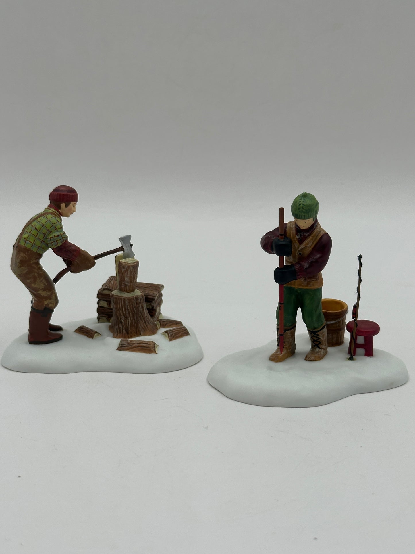 Department 56 - A Day At The Cabin - New England Village