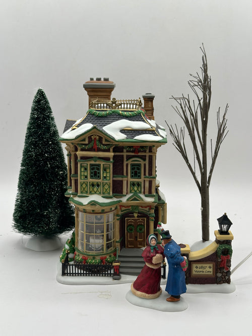 Department 56 - Victorian Family Christmas House - Dickens' Village