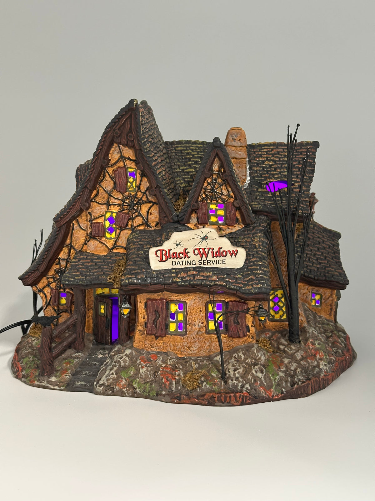 Department 56 - Black Widow Dating Service - Snow Village Halloween