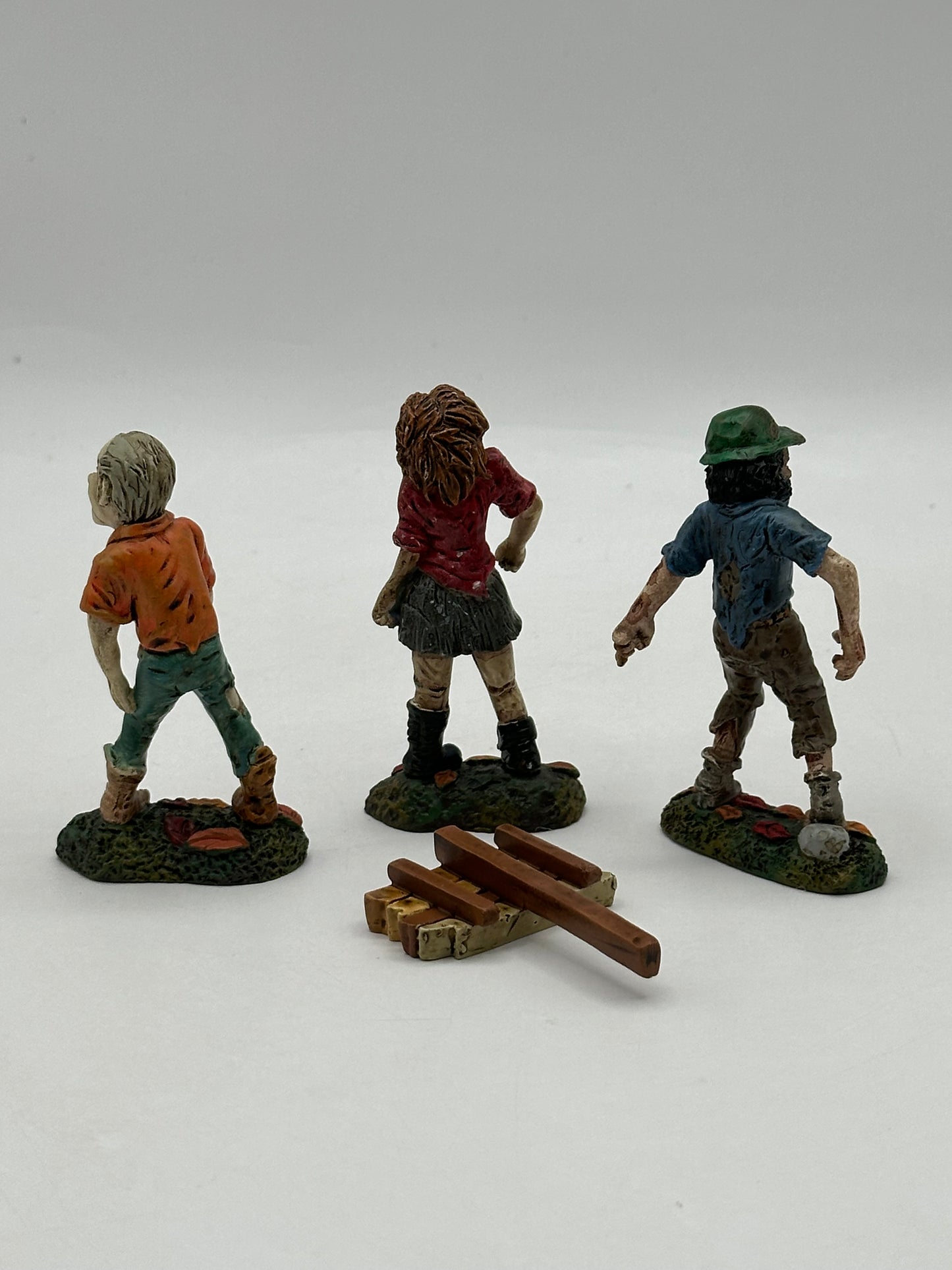 Department 56 - Zombie Crawl - Snow Village Halloween