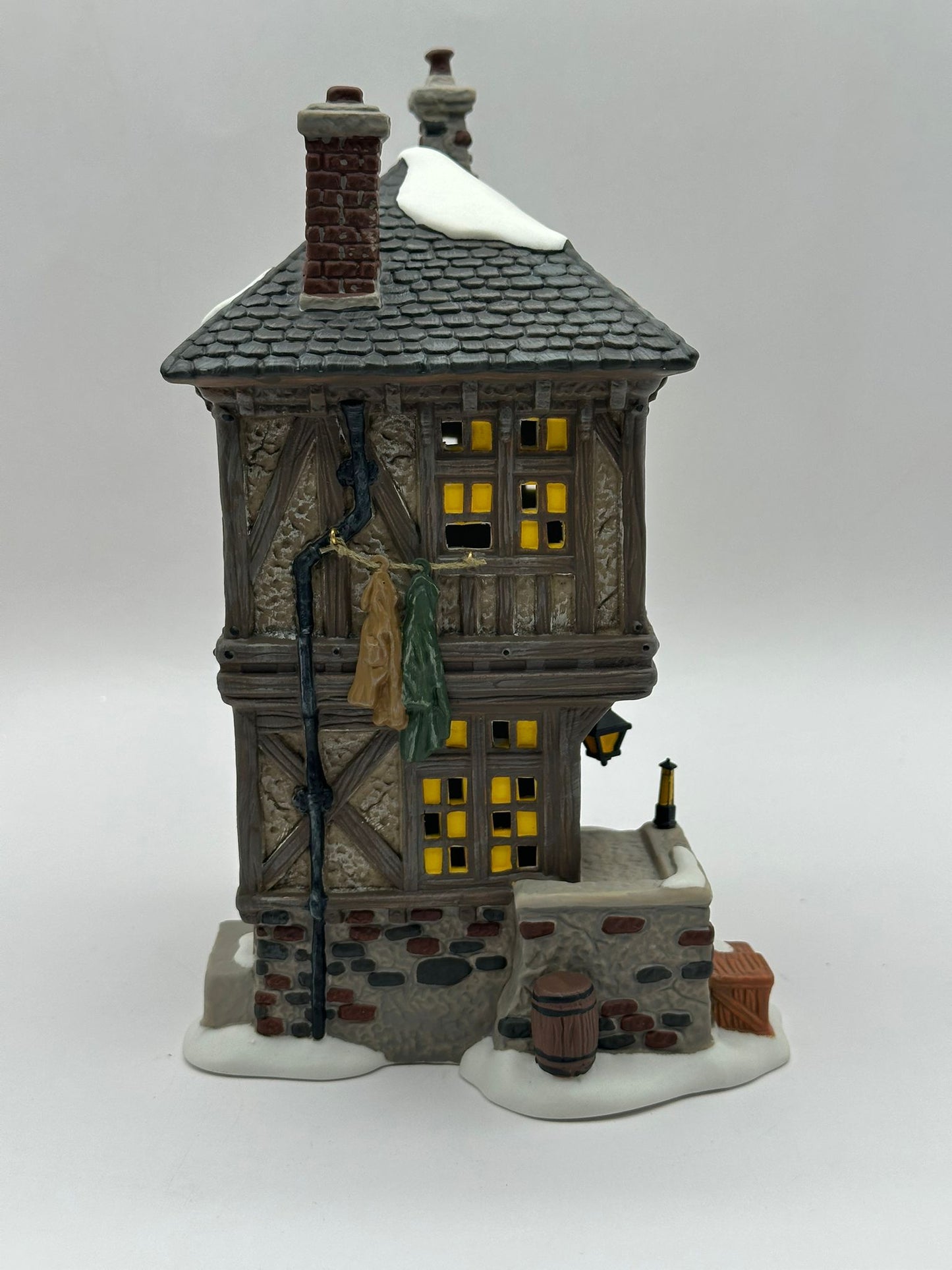 Department 56 - Visiting The Miner's Home - Dickens' Village