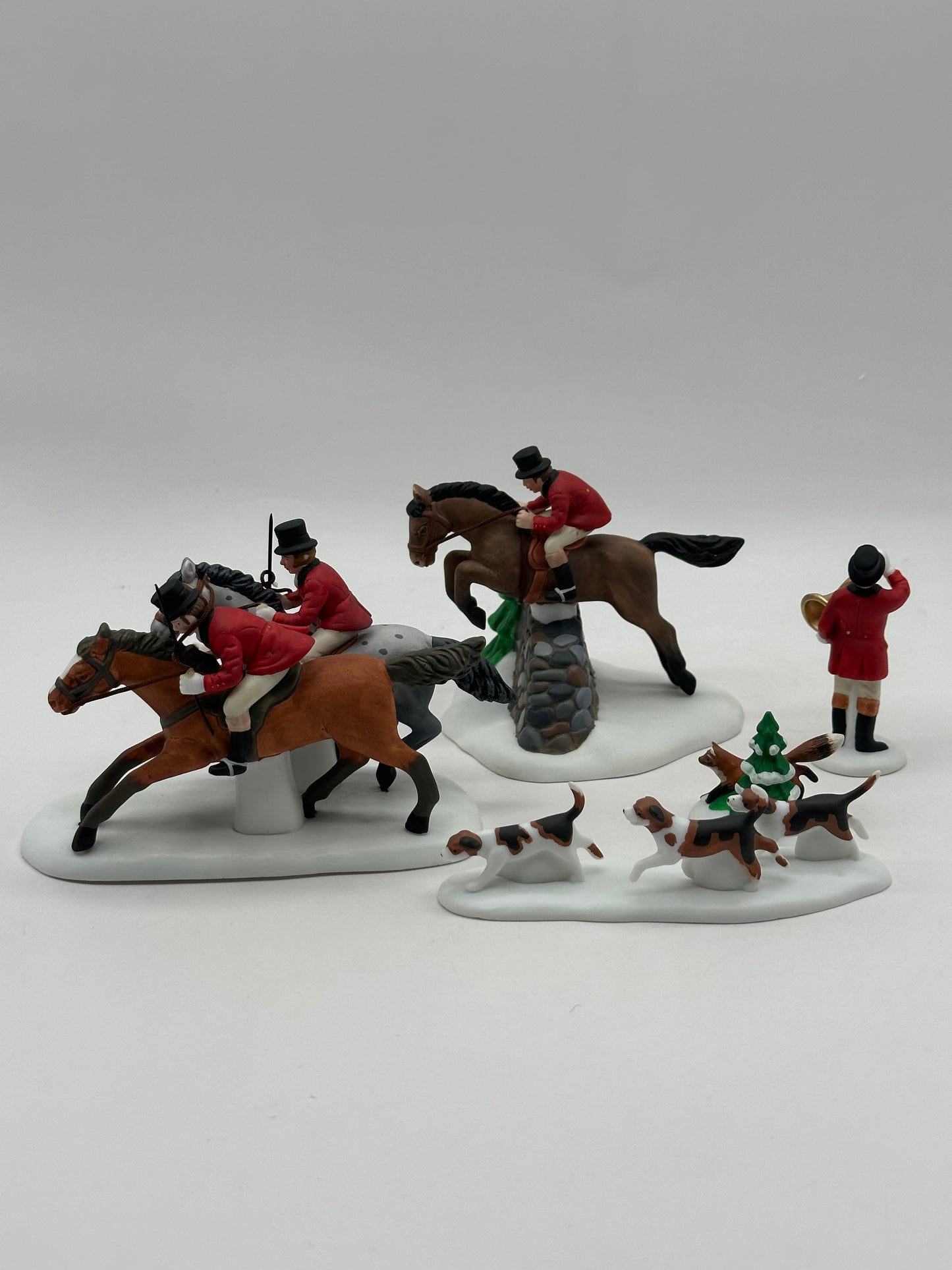 Department 56 - Tallyho! - Dickens' Village