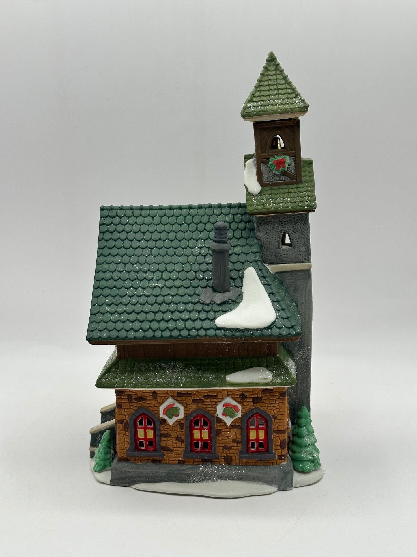 Dept 56 North Pole - North Pole Chapel