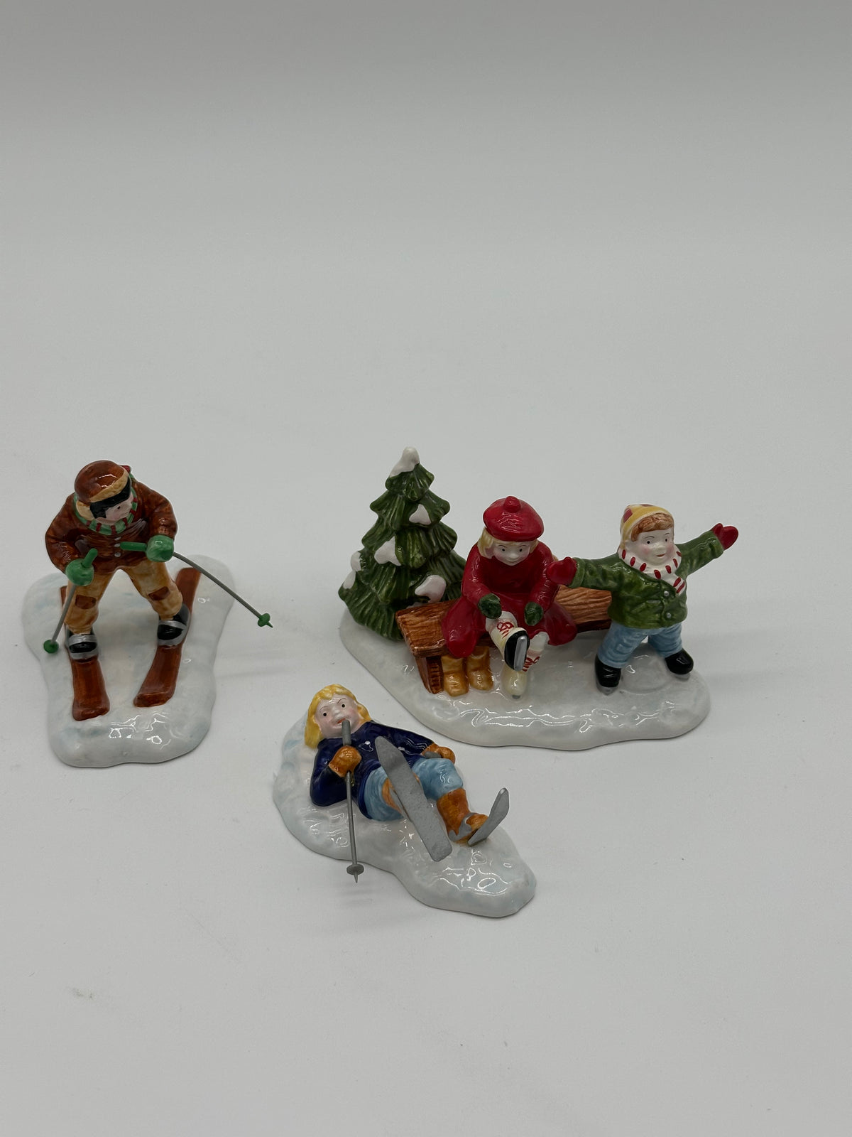 Department 56 - Skaters & Skiers - Original Snow Village