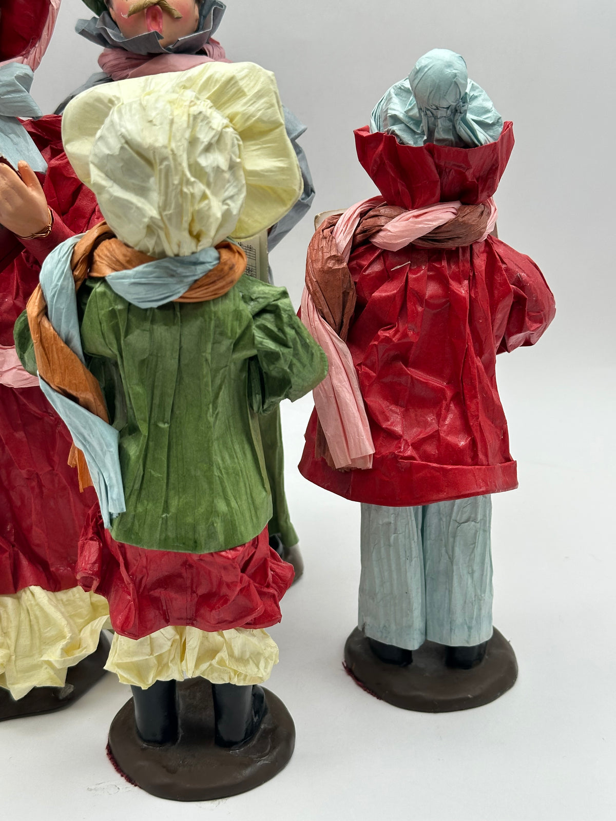 Vintage SAMECO Papier-Mâché Christmas Carolers, Set of 4