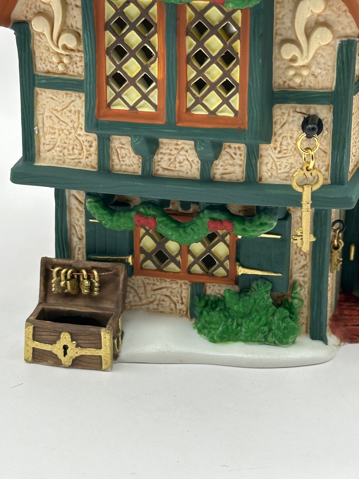 Department 56 - The Spider Box Locks - Dickens’ Village