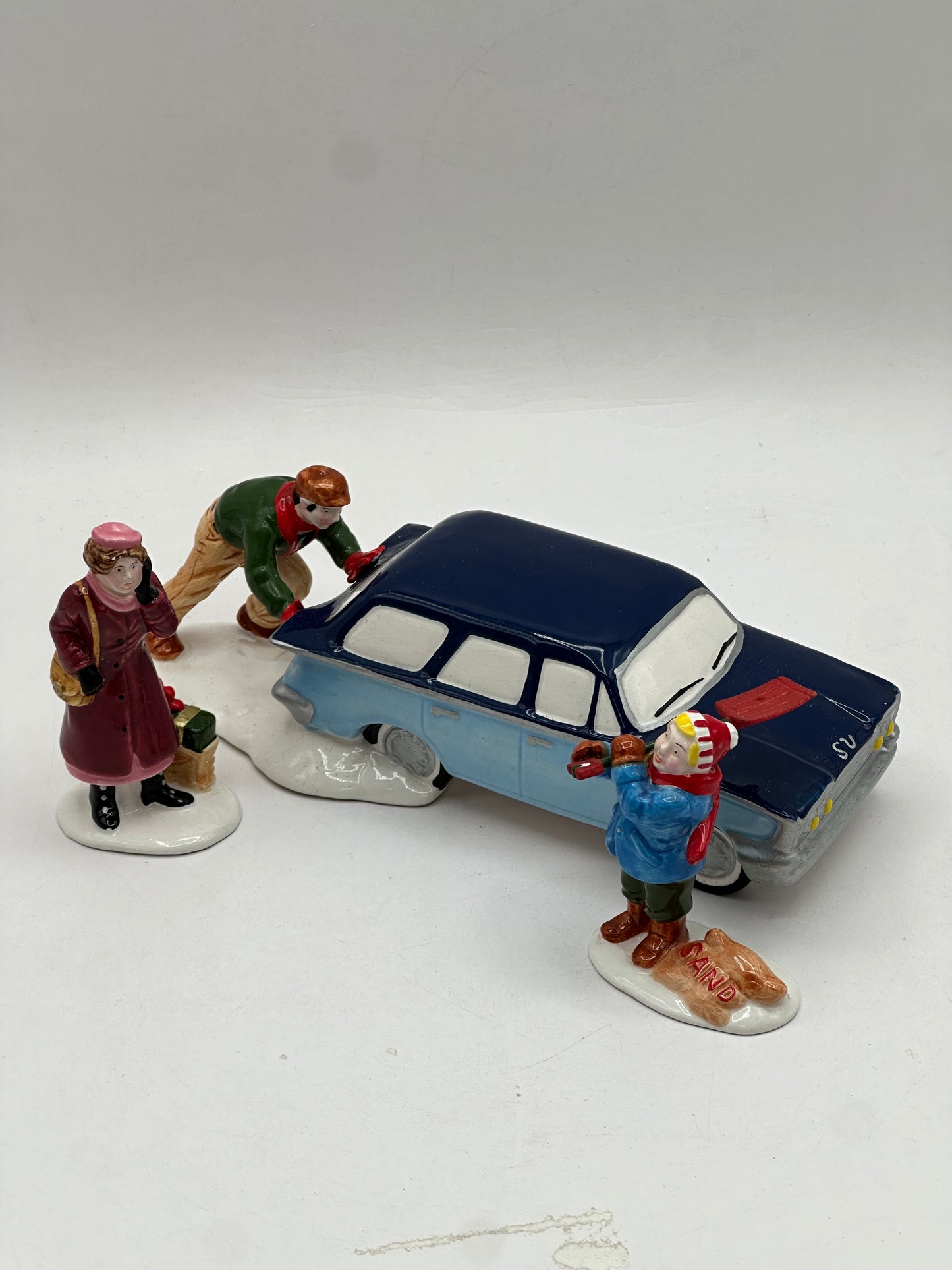 Department 56 - Stuck In The Snow - Original Snow Village