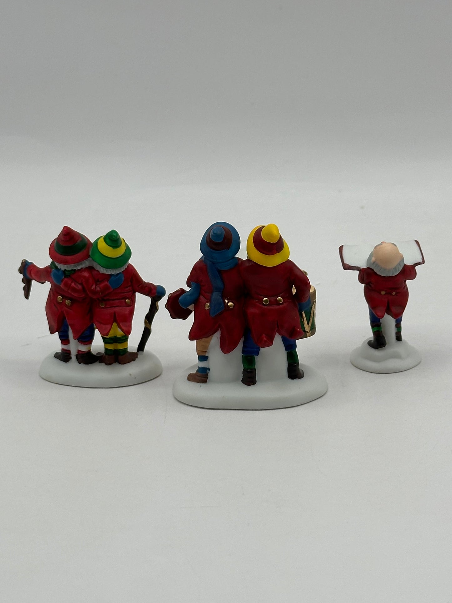 Department 56 - Sing A Song For Santa - North Pole Series