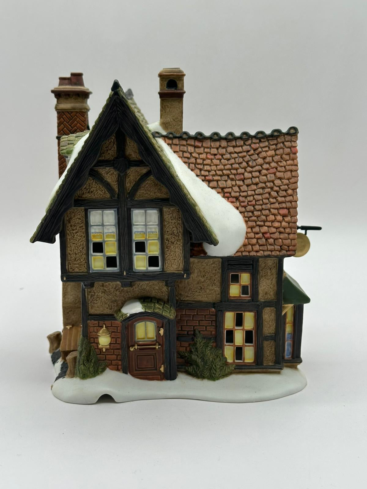 Department 56 - Mead & Mutton Public House - Dickens' Village