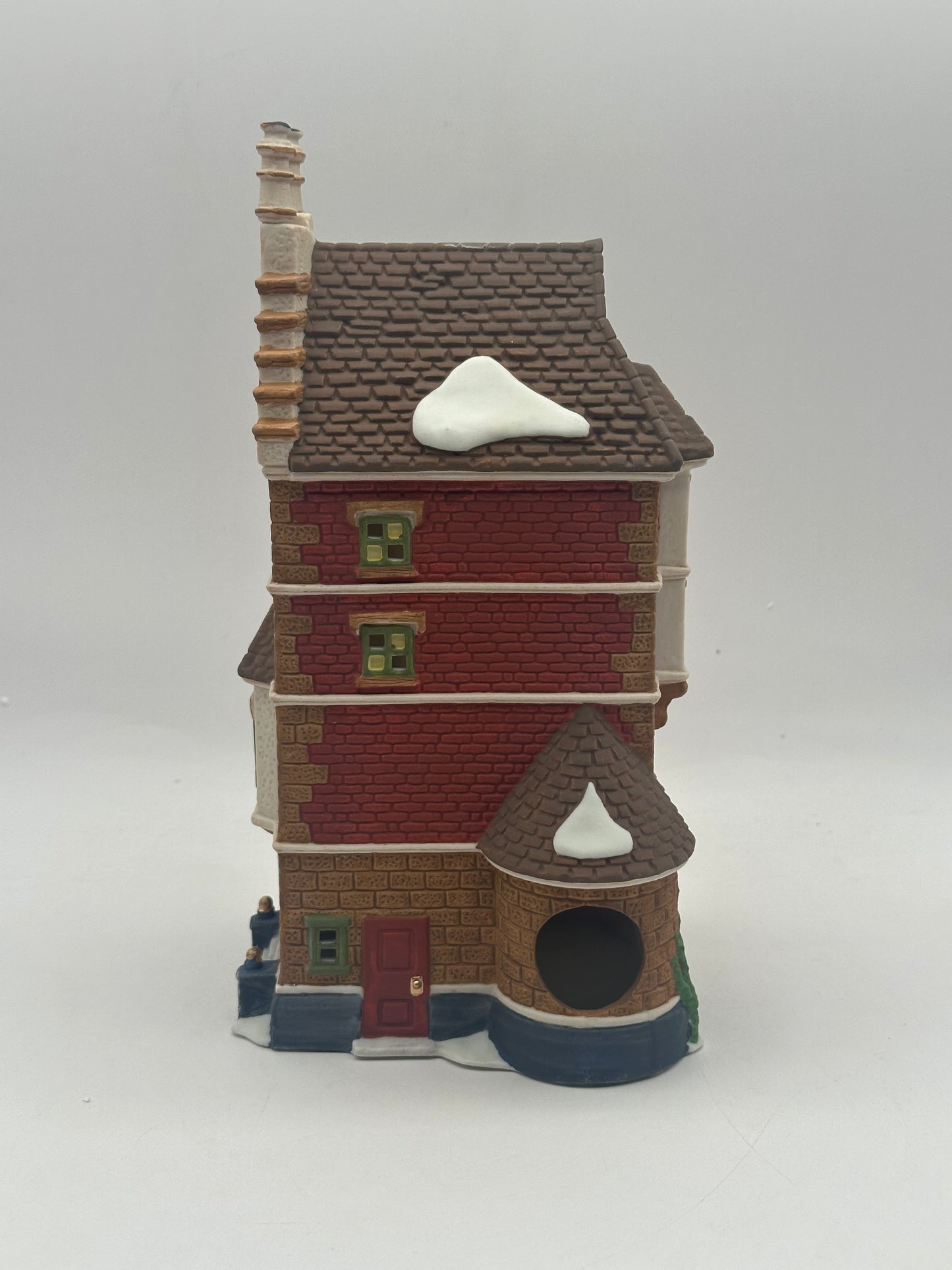Department 56 - Nephew Fred’s Flat - Dickens’ Village