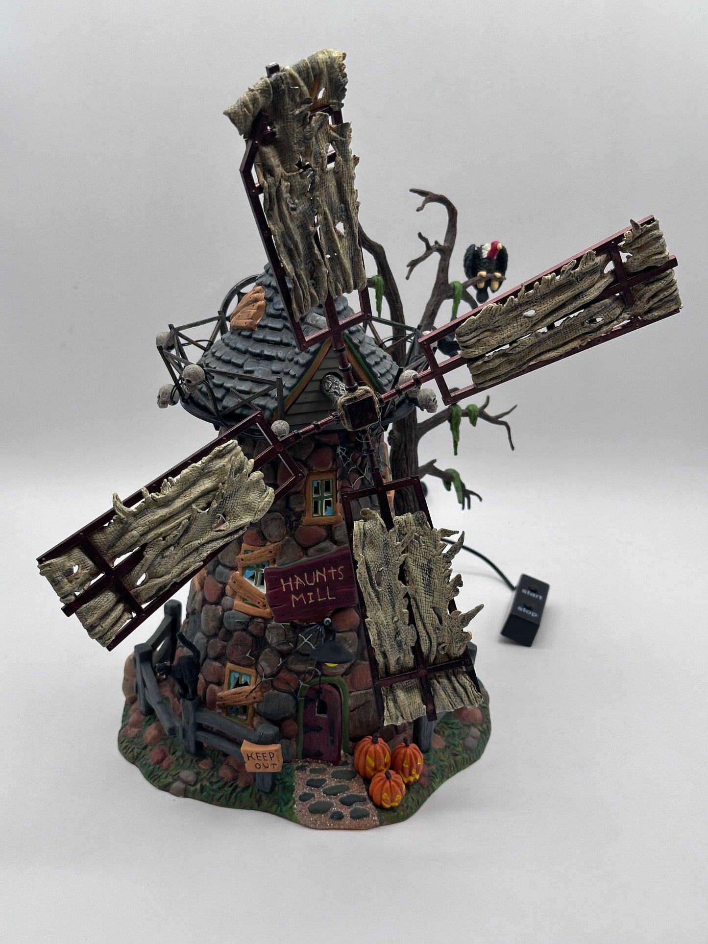 Department 56 - Haunted Windmill - Snow Village Halloween