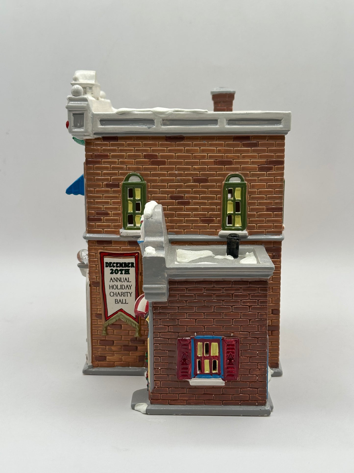 Department 56 - Village Police Station - Original Snow Village