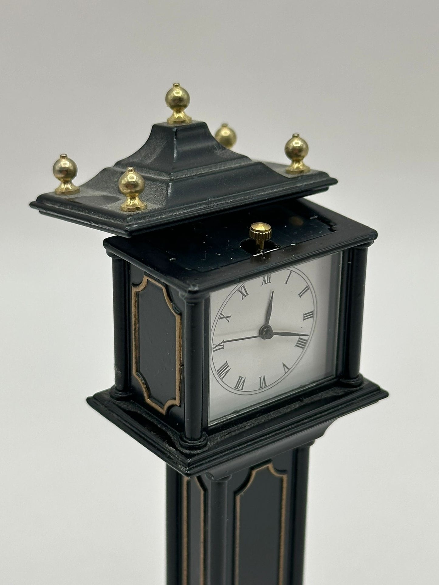 Department 56 - Village Square Town Clock - Village Accessories