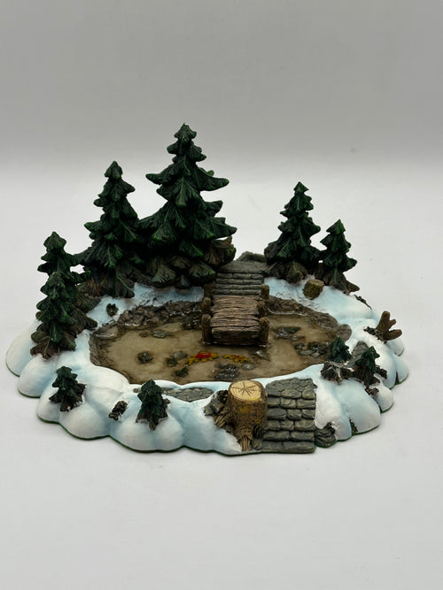 Department 56 - Village Pine Point Pond - Village Accessories