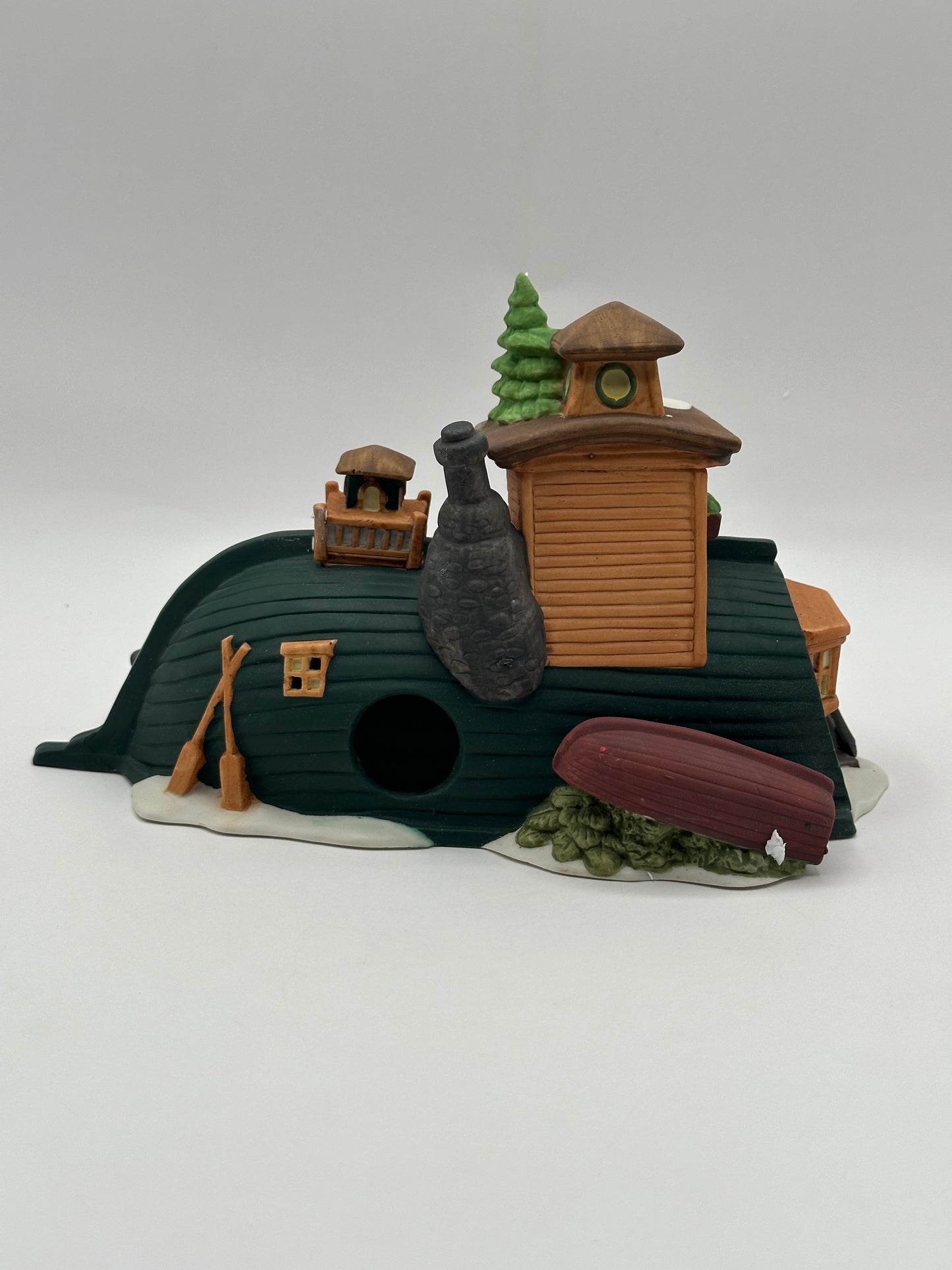 Department 56 - Peggotty’s Seaside Cottage - Dickens’ Village