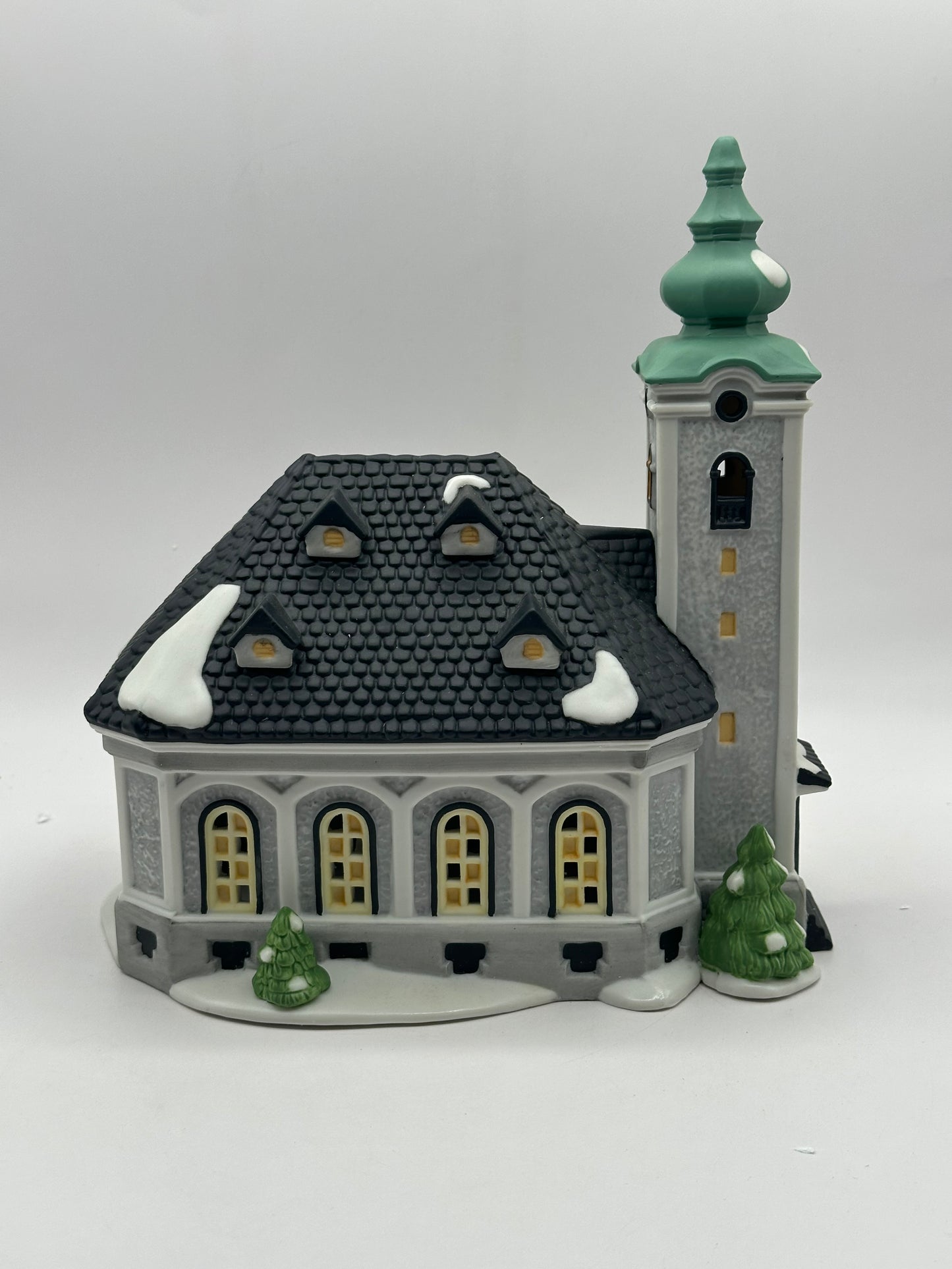 Department 56 - St. Nikolaus Kirche - Alpine Village