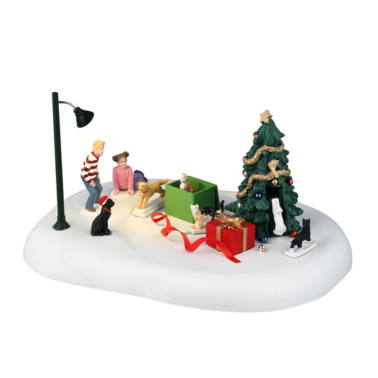 Lemax Christmas Cats - Christmas village table accent