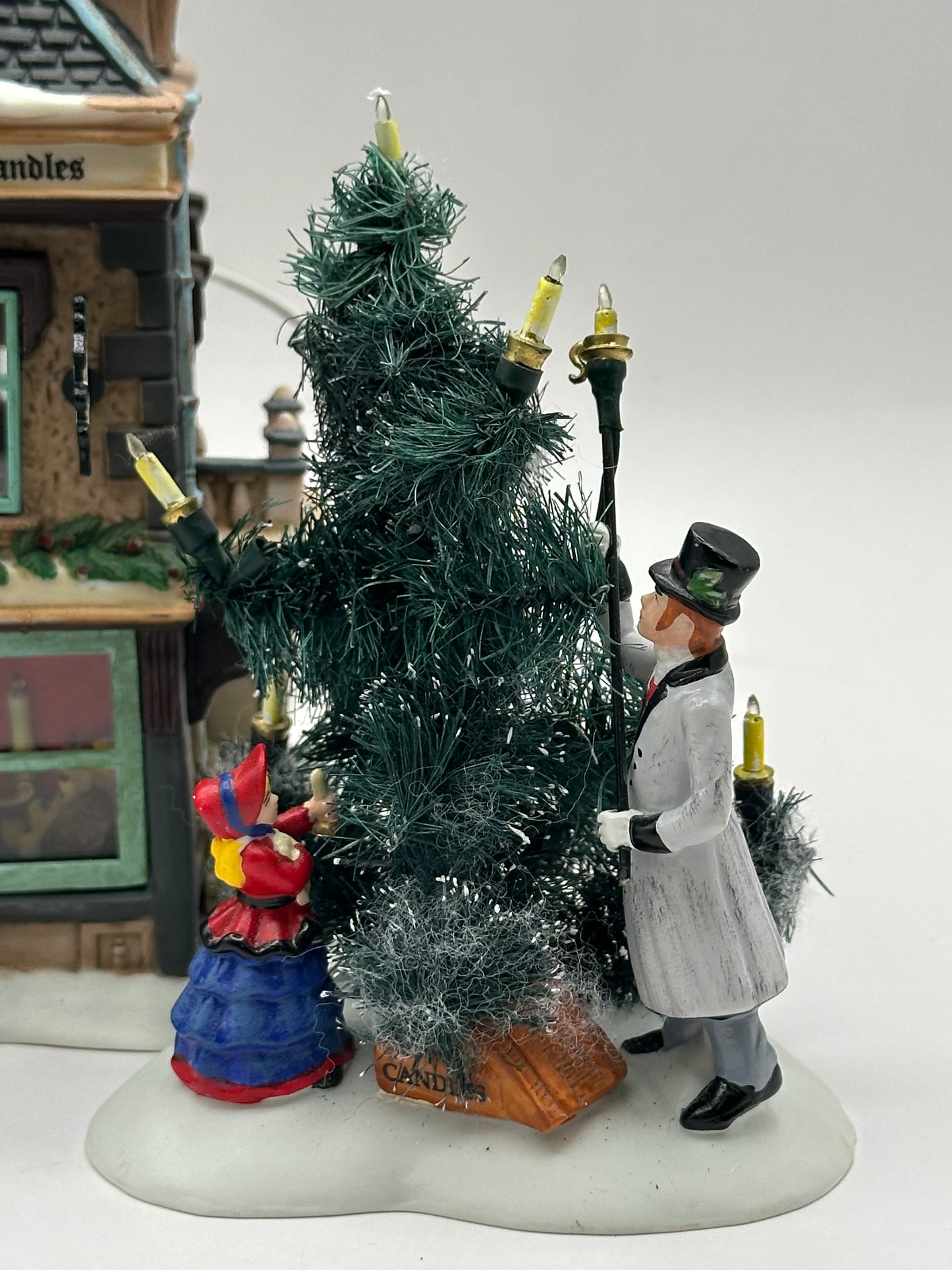 Department 56 - Beckingham's Christmas Candles - Dickens' Village