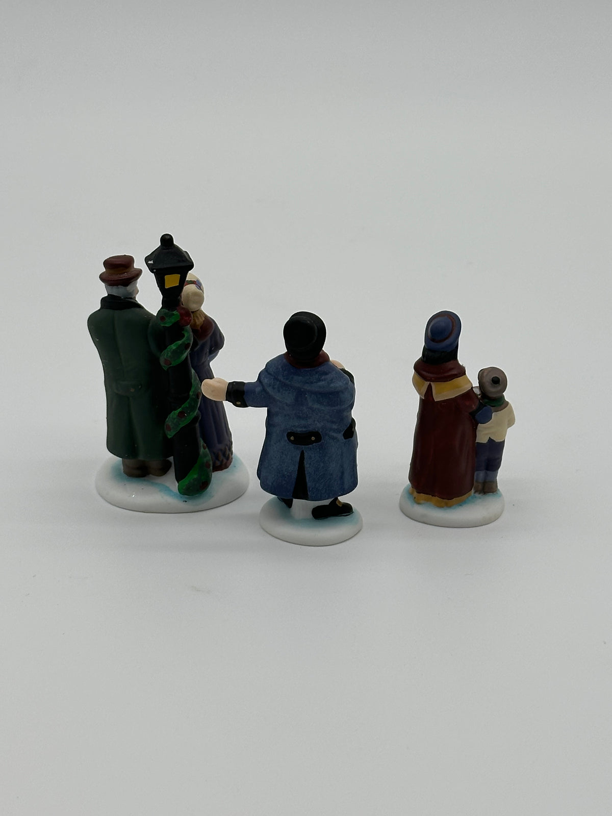 Department 56 - Town Square Carolers - Dickens’ Village