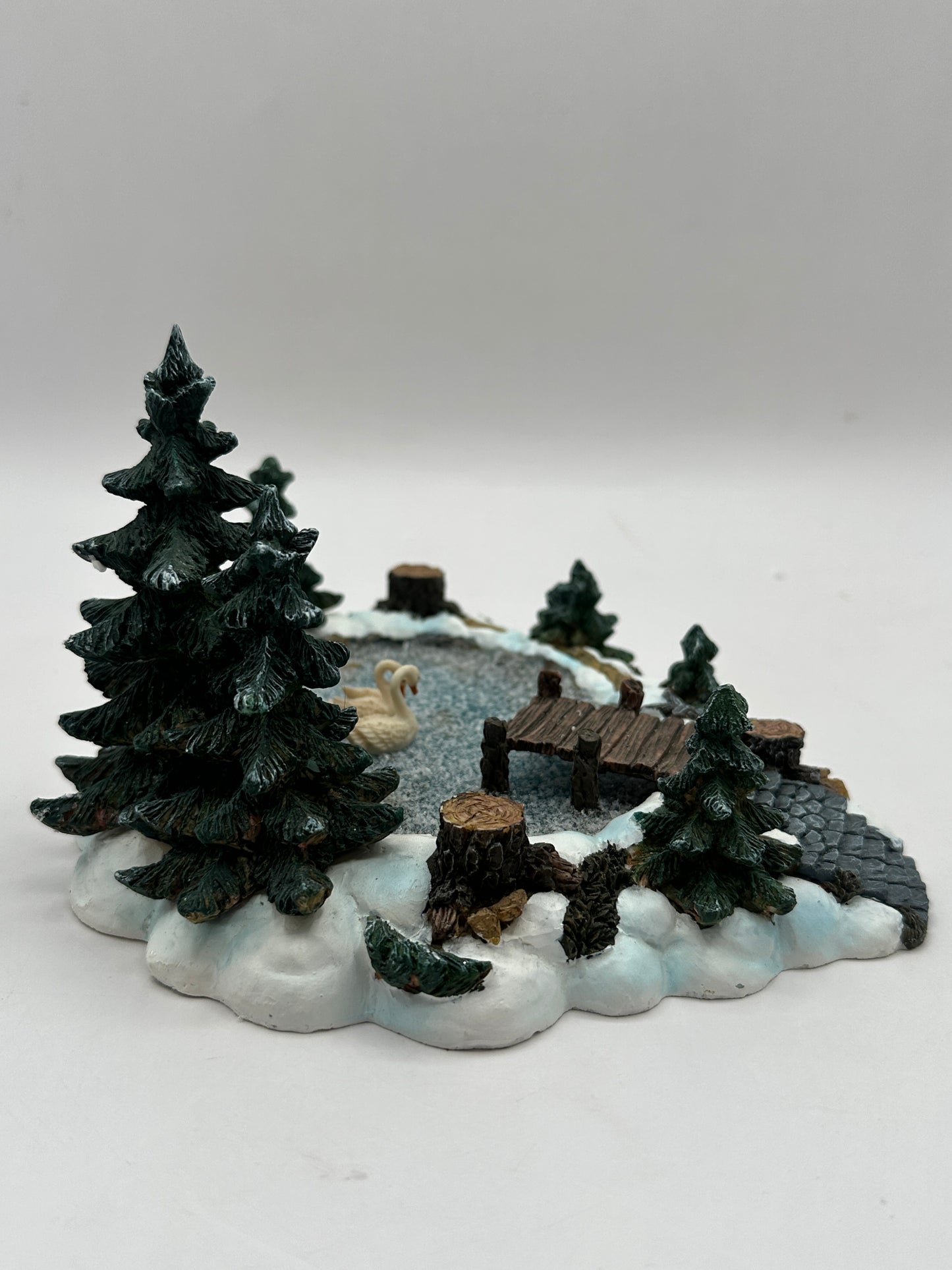 Lemax Pine Haven Pond