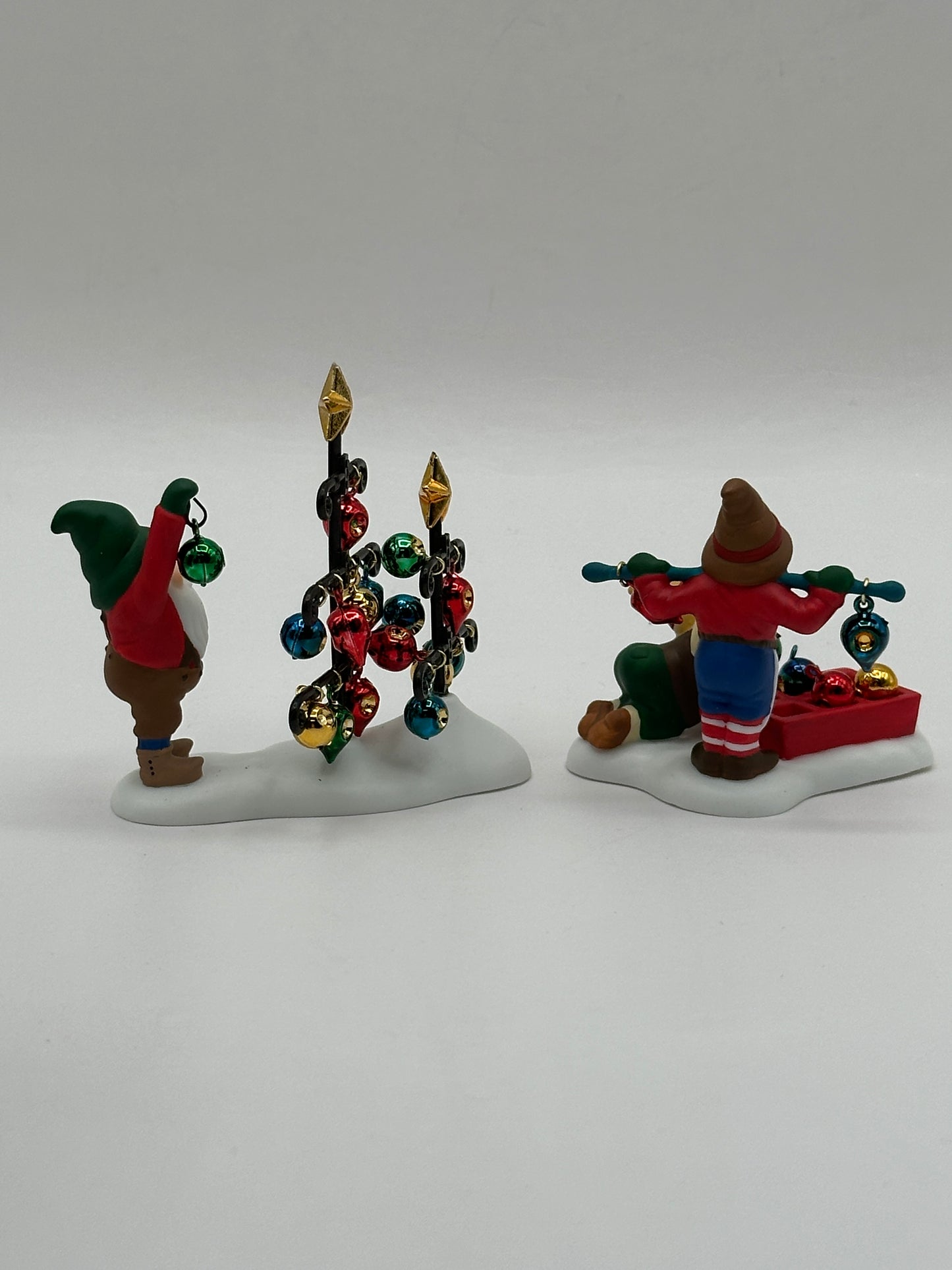 Department 56 - Don't Break The Ornaments - North Pole Series