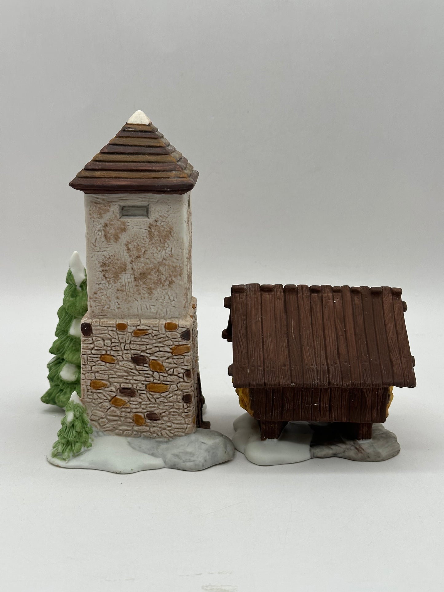 Department 56 - Silo and Hay Shed - New England Village