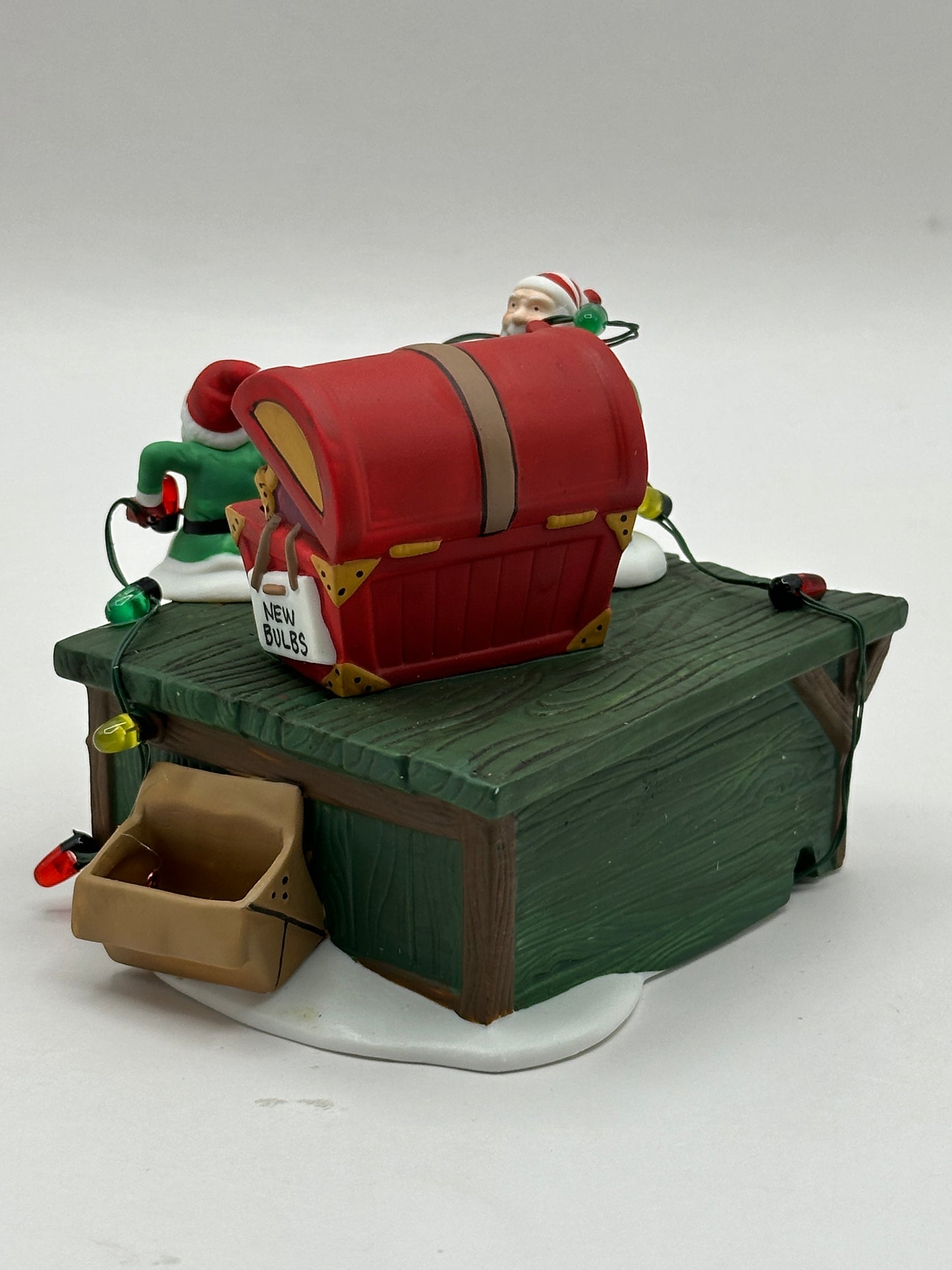 Department 56 - Untangle The Christmas Lights - North Pole Series