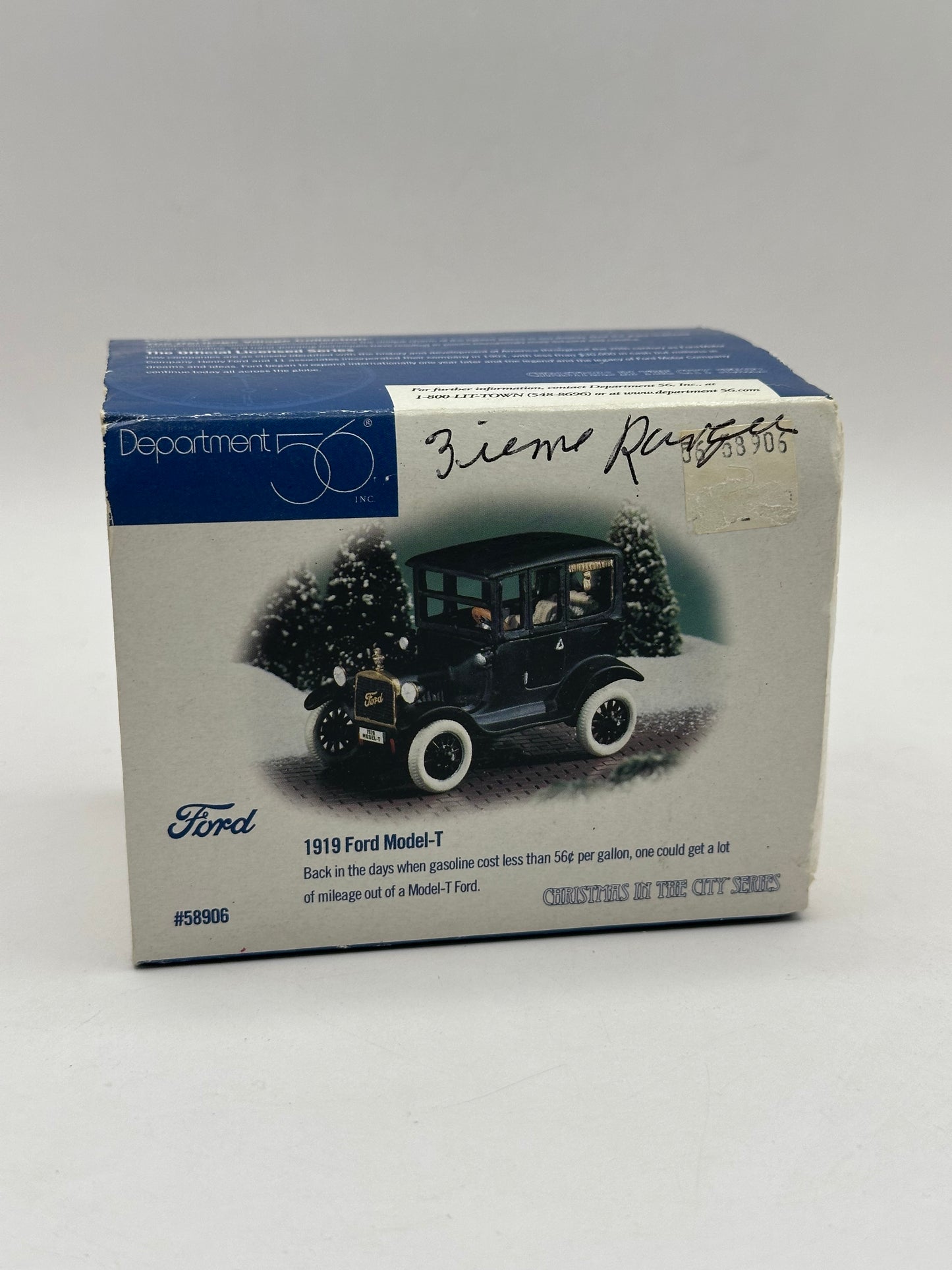 Department 56 - 1919 Ford Model-T - Christmas in the City