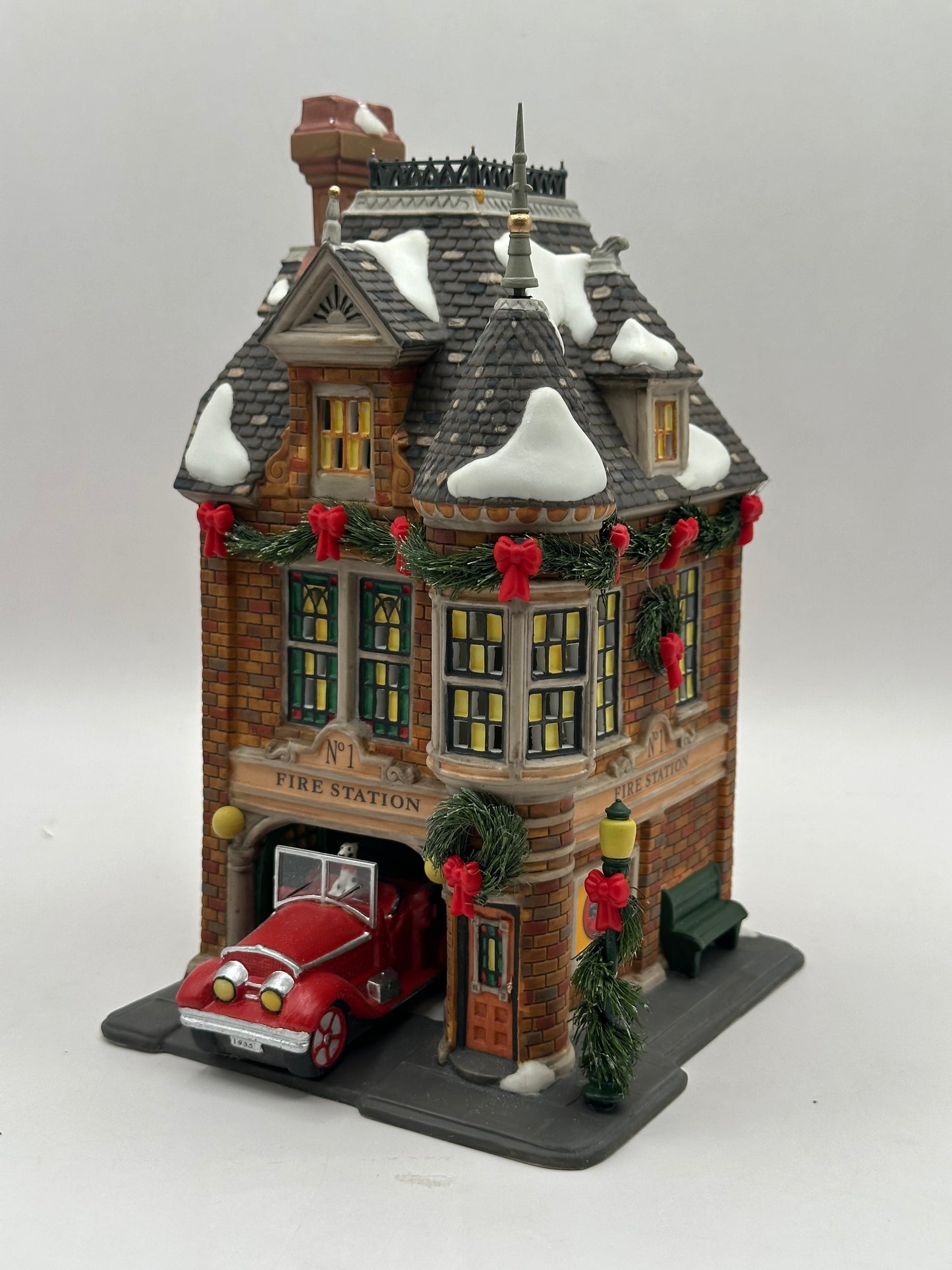 Department 56 – Main Street Memories; Fire Station No. 1  – Christmas in the City