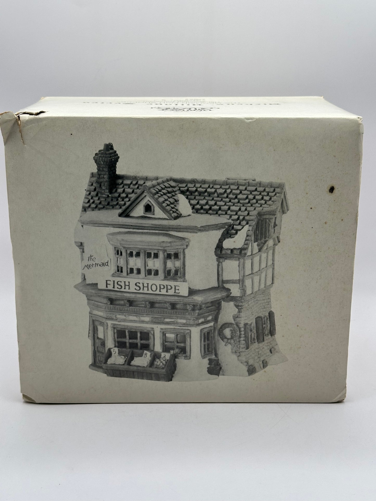 Department 56 - The Mermaid Fish Shoppe - Dickens’ Village