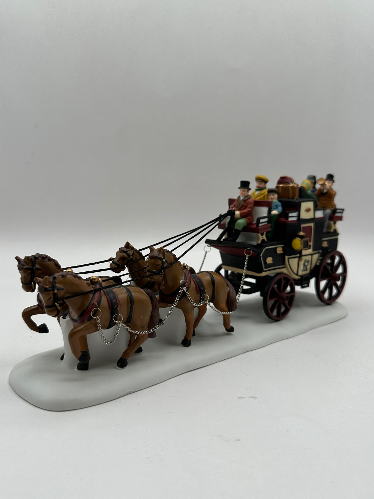 Department 56 - Holiday Coach - Dickens' Village