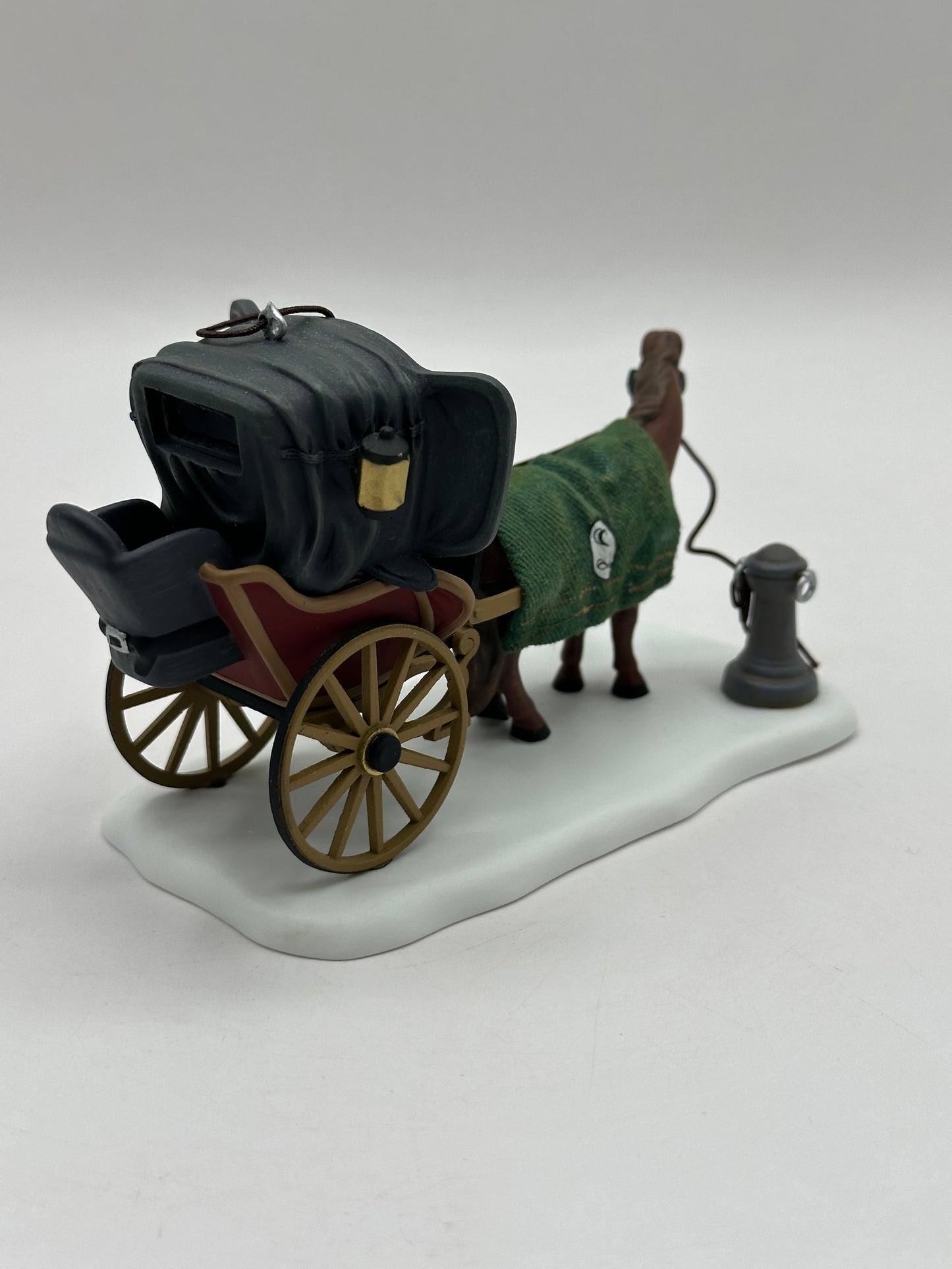 Department 56 - An Elegant Ride - Dickens' Village