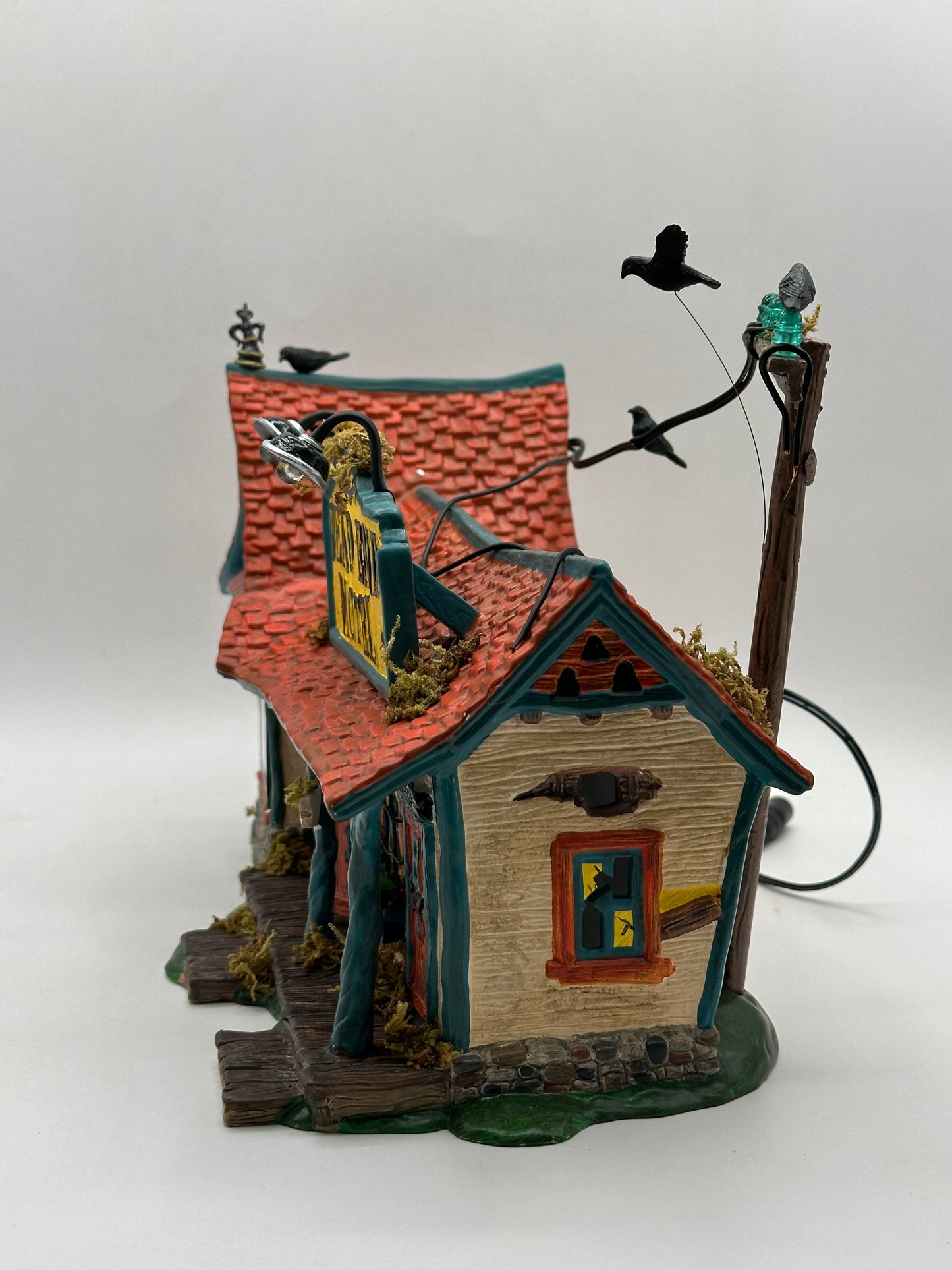 Department 56 - Dead End Motel - Snow Village Halloween