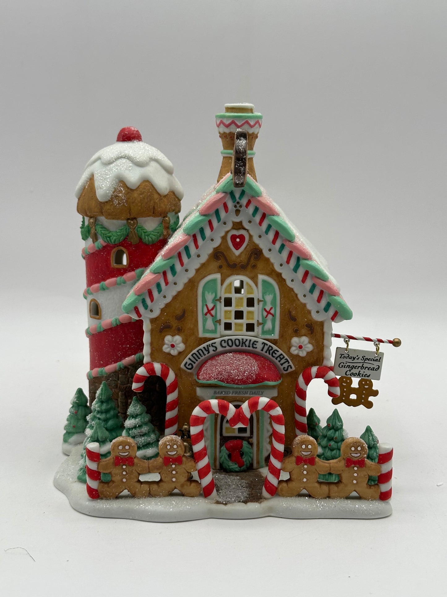 Department 56 - Ginny’s Cookie Treats - North Pole Series