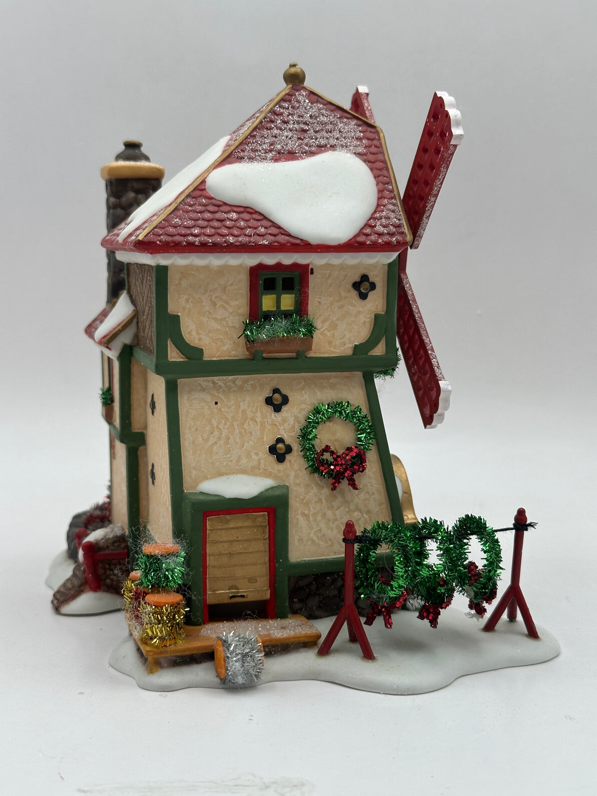 Department 56 - Northern Lights Tinsel Mill - North Pole Series